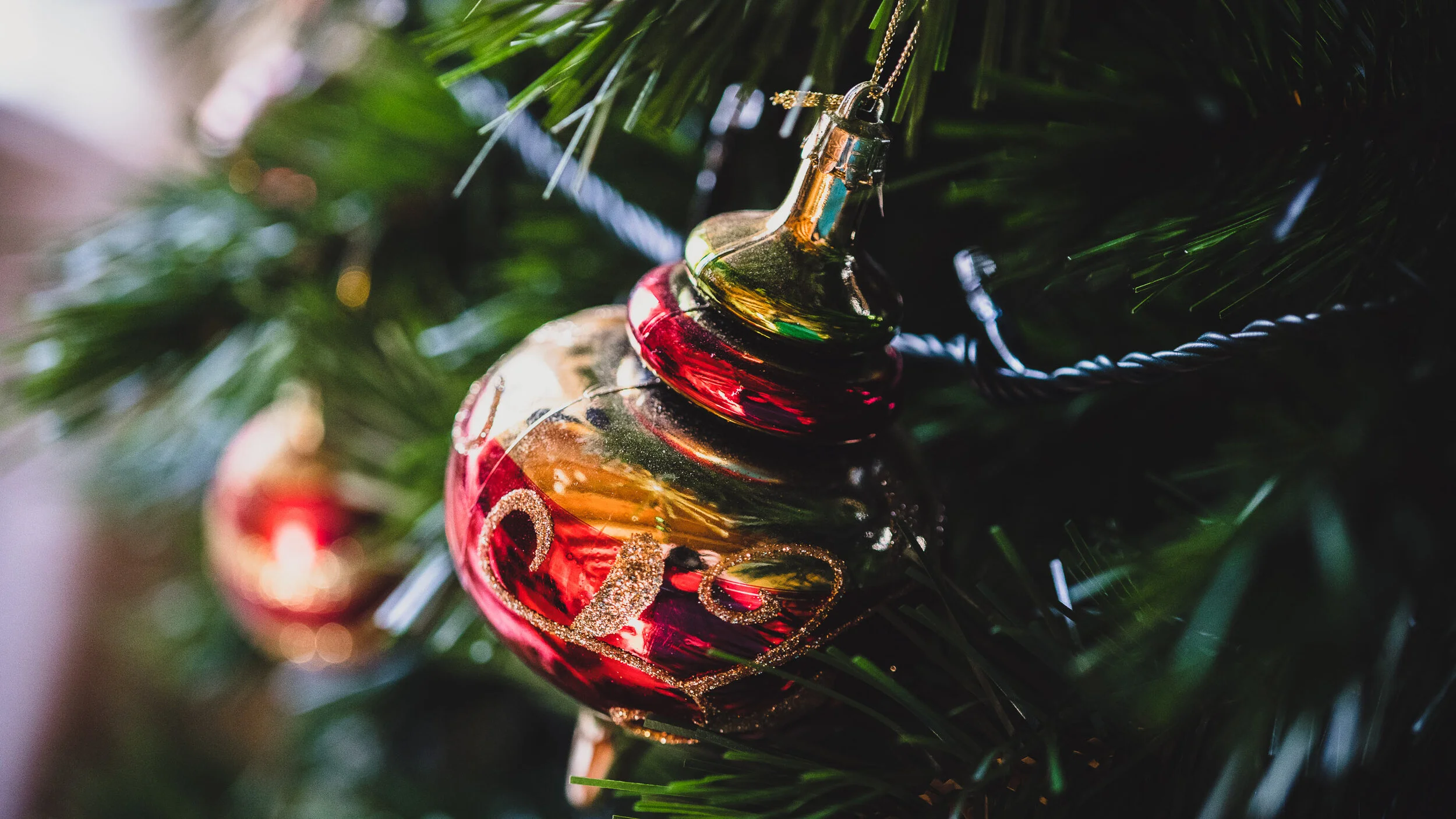 Still Life Photographer in Narre Warren. Specialising in Still Life, Macro, Food and Product Photography, as well as Portraits, Model and Head Shots, Still Life and Product shoots, Conceptual photography, digital art