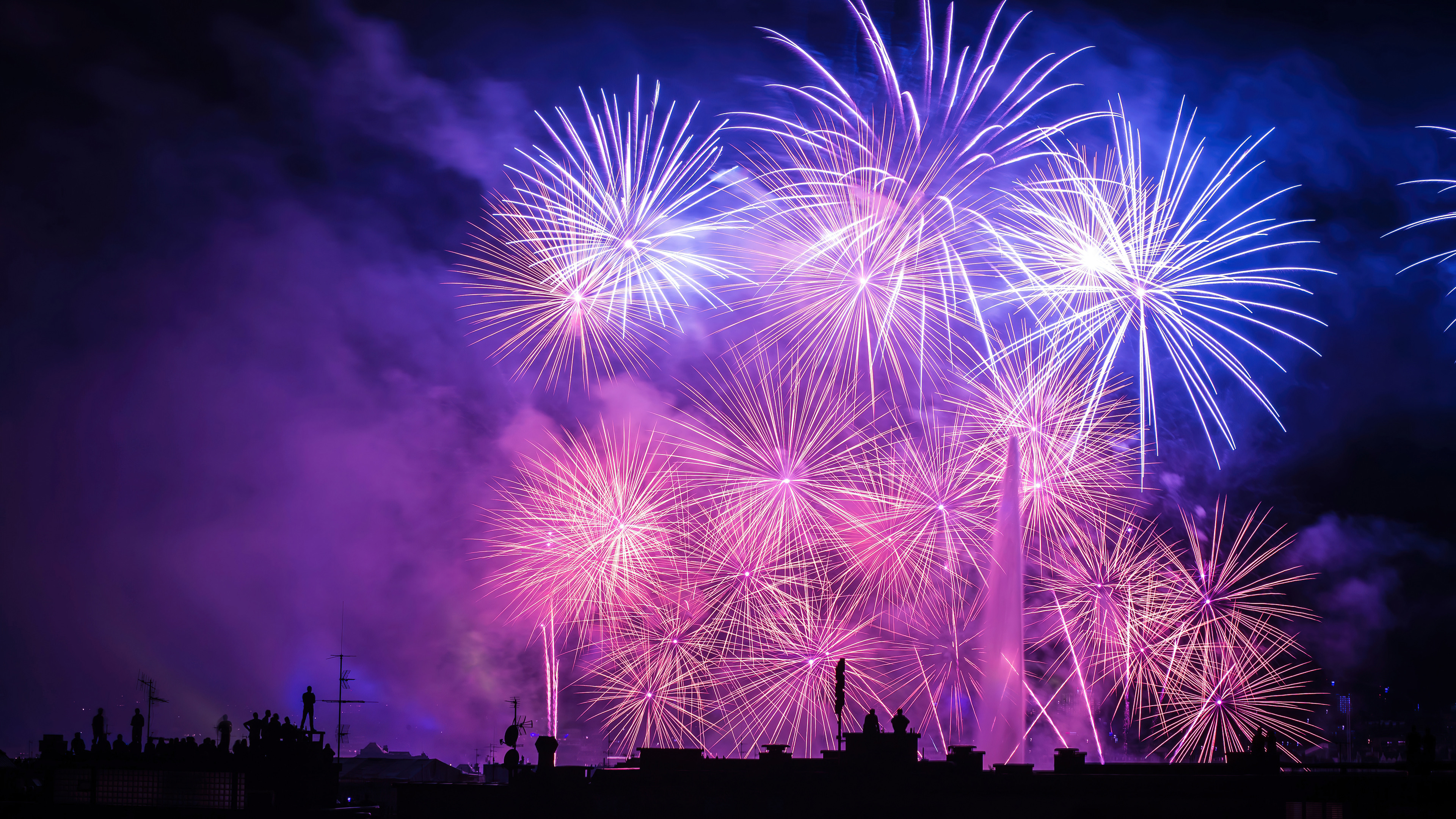 New Year Fireworks Wallpaper 4K PC Desktop e