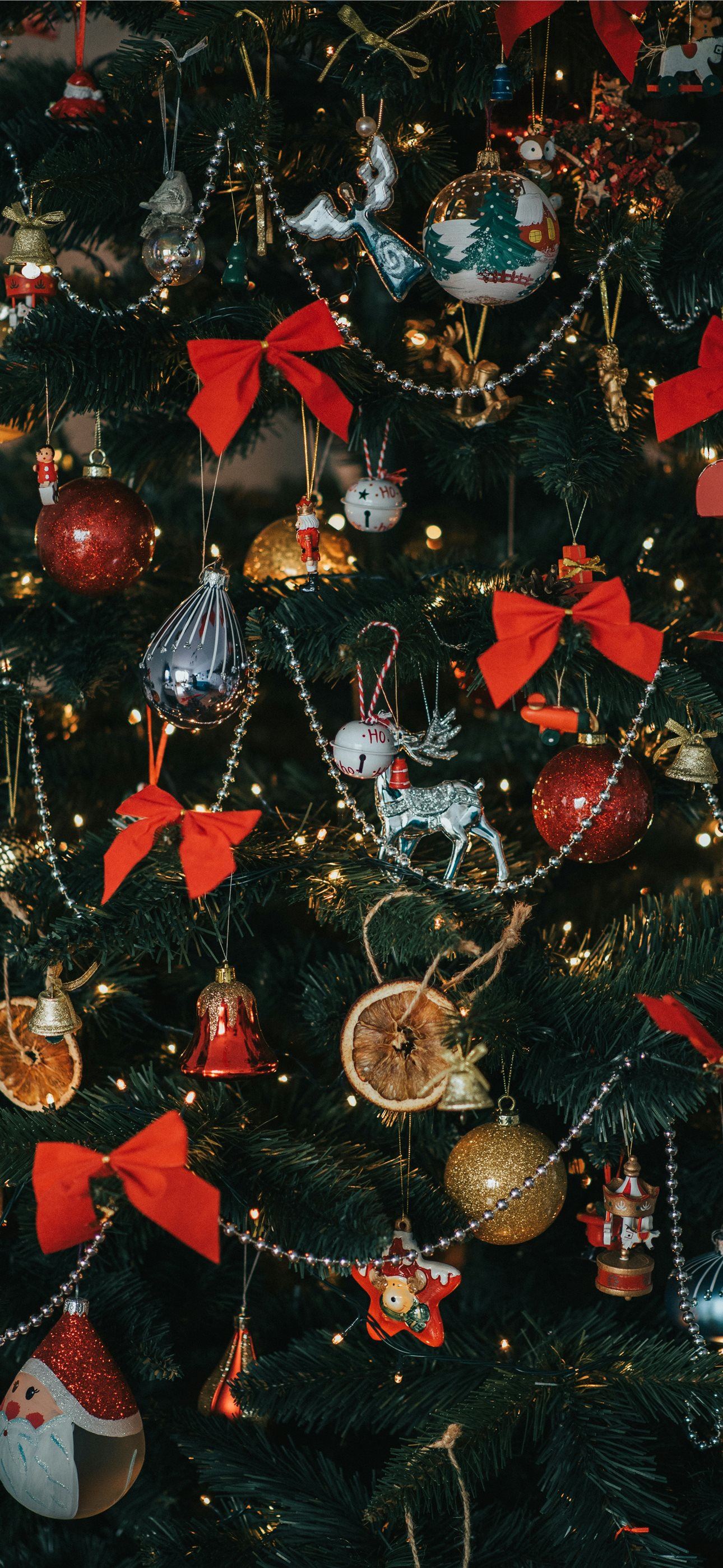 red and gold baubles on christmas tree iPhone Wallpaper Free Download
