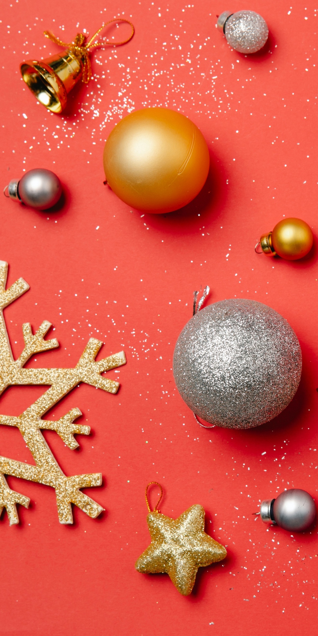 Christmas Baubles Wallpaper 4K, Stars, Snowflake, Red background