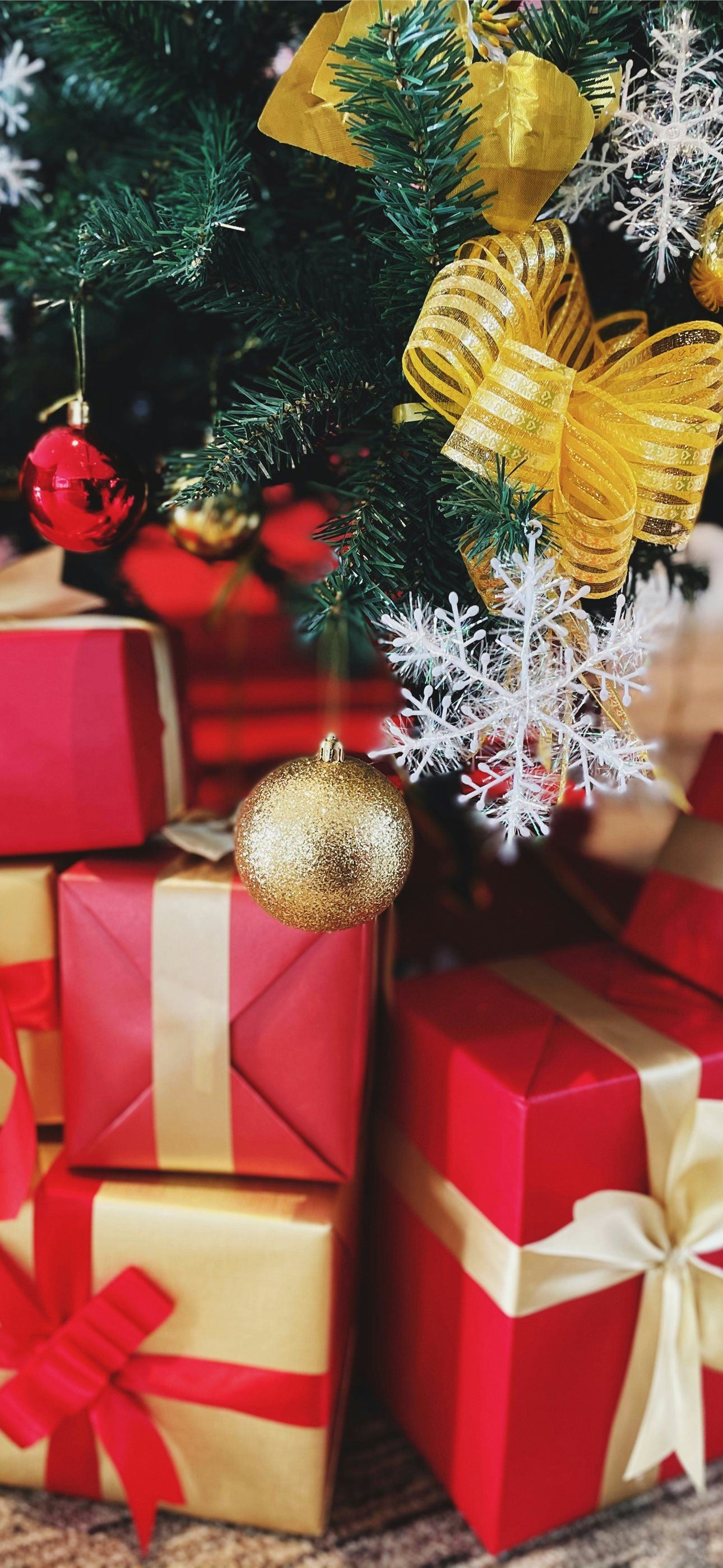 red and gold gift boxes iPhone Wallpaper Free Download
