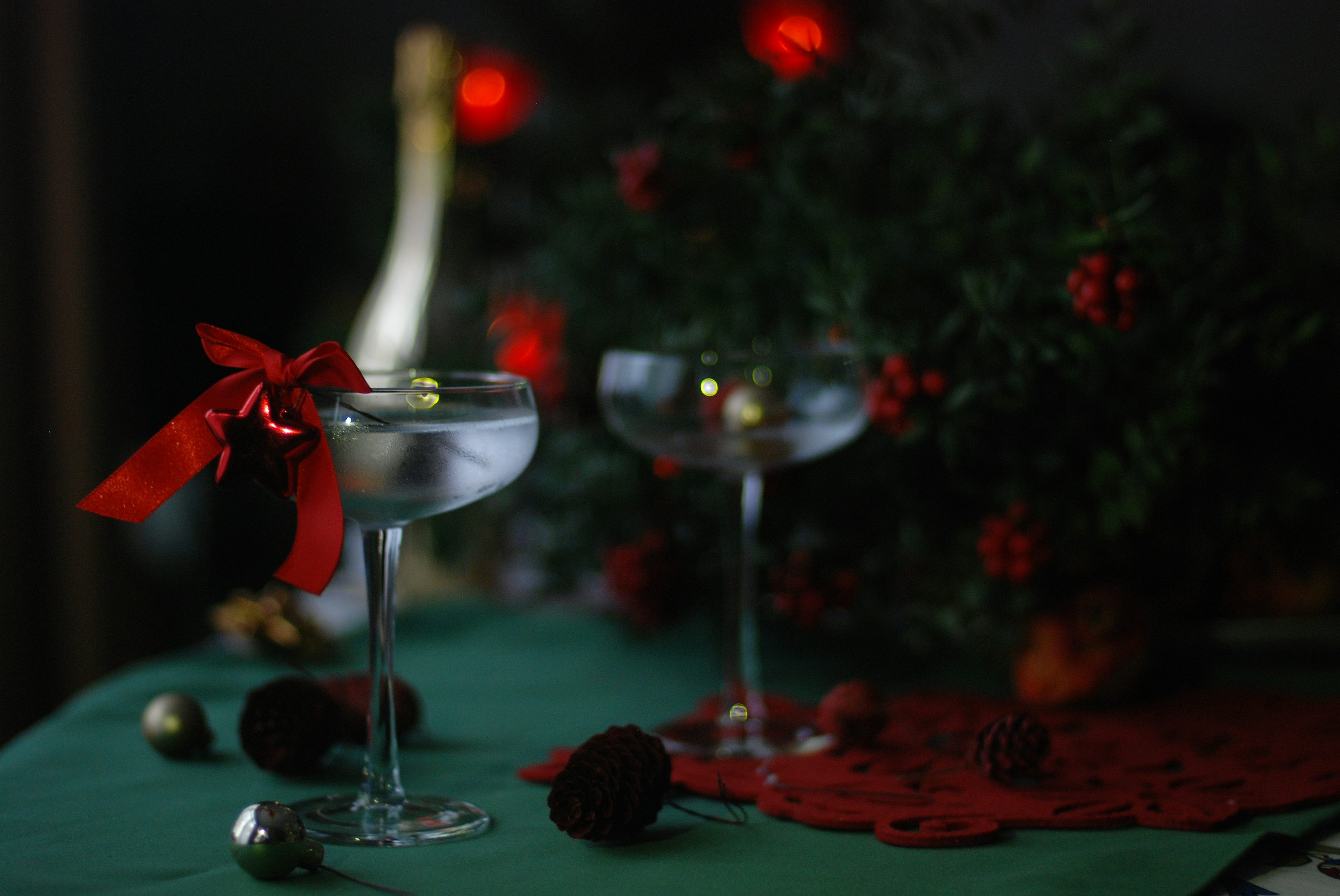 Christmas Cocktail Picture. Download Free Image