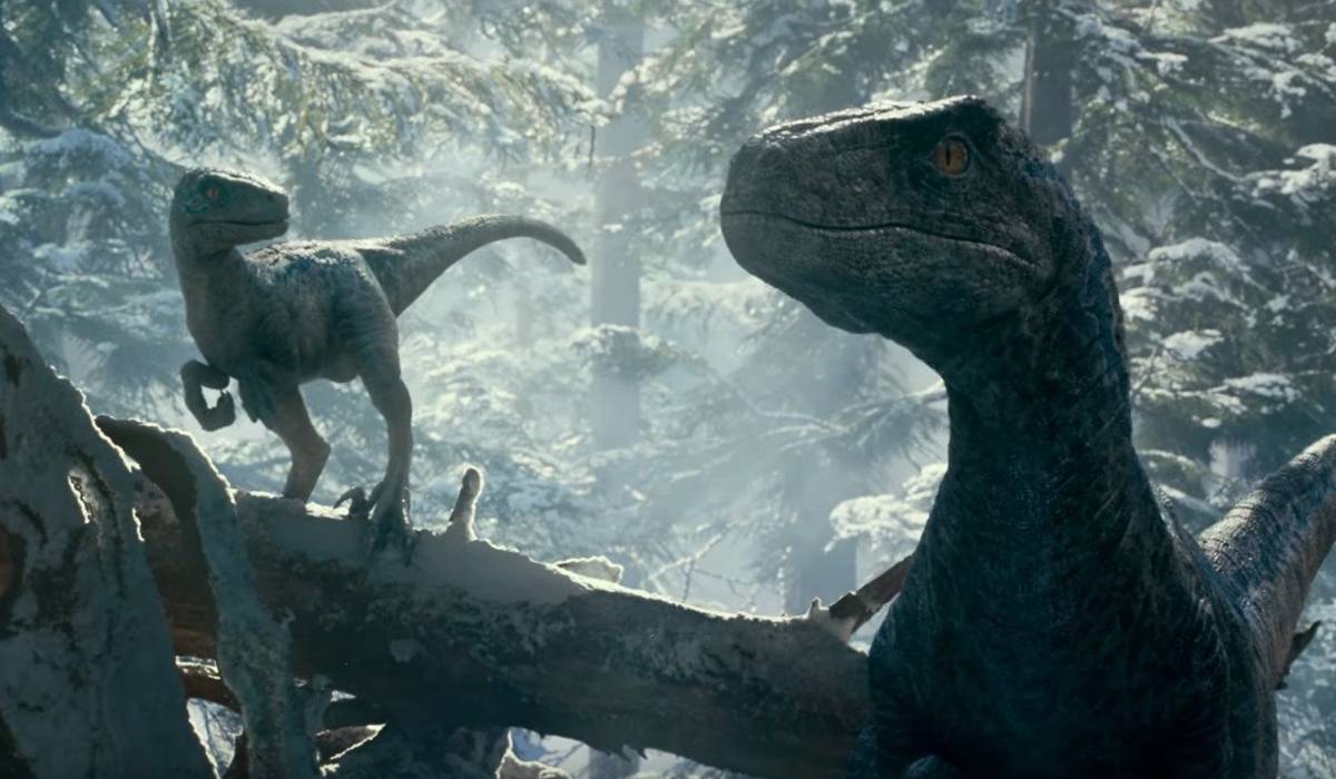 Jurassic World Dominion Poster Ignores Human Stars For Blue & Baby Dino