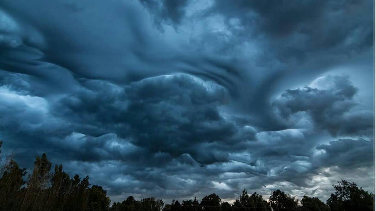 Spectacular Undulatus Asperatus Cloud Image Captured in Kentucky, Ohio. The Weather Channel
