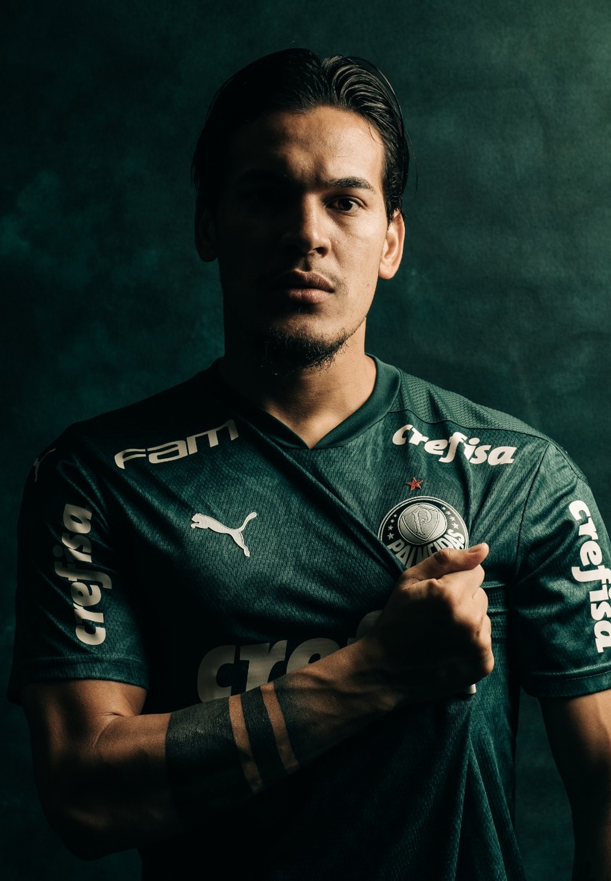 Entenda o que falta para o Palmeiras obter registro definitivo de Gustavo Gómez até 2024. palmeiras