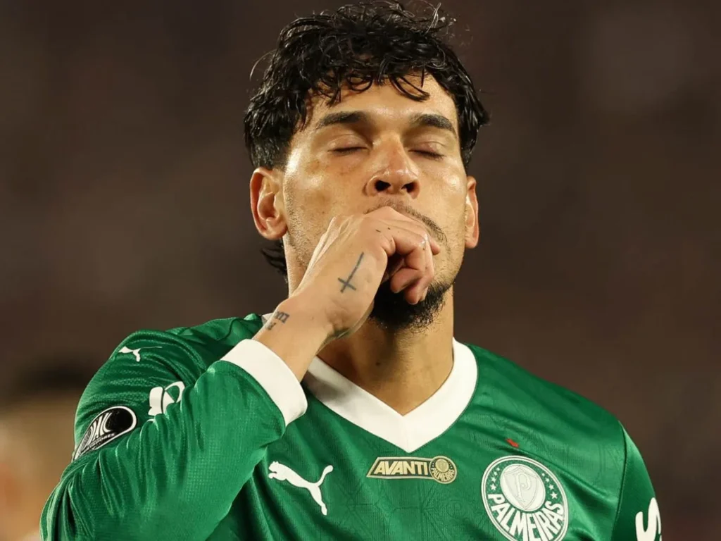 Gustavo Gómez alcança marca inédita na Libertadores pelo Palmeiras