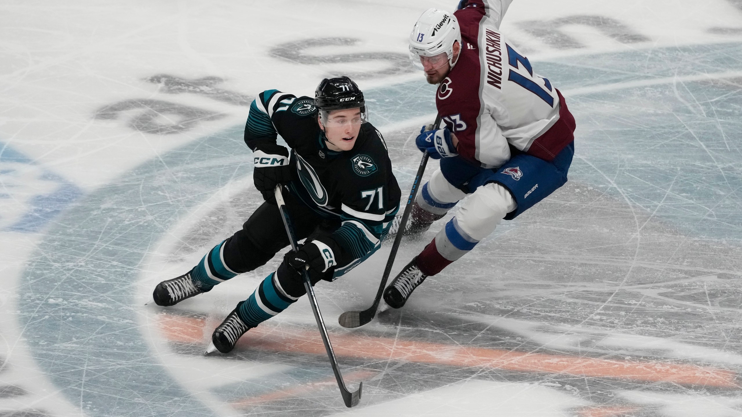 Facing hometown Canucks 'a bit surreal' for Sharks rookie Macklin Celebrini