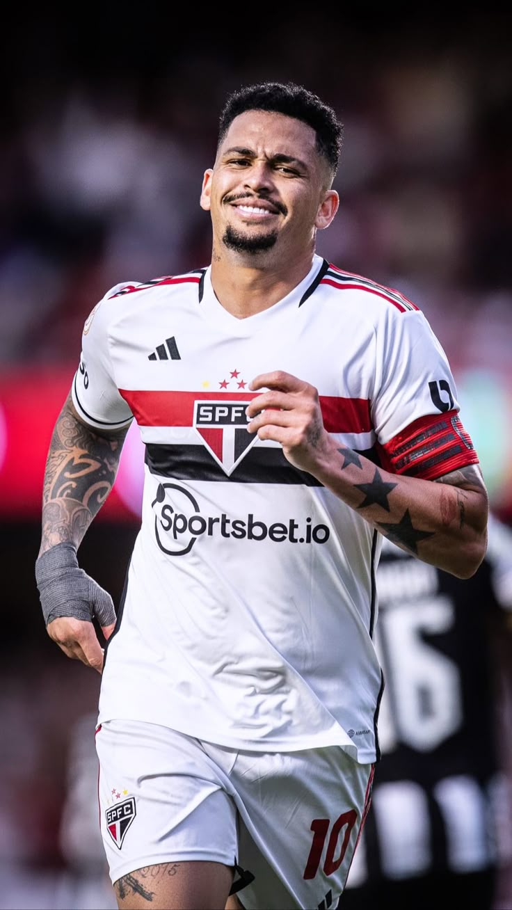 luciano neves sao paulo