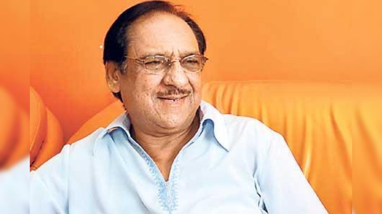 Congress invites Ghulam Ali to perform in Maharashtra Economic Times