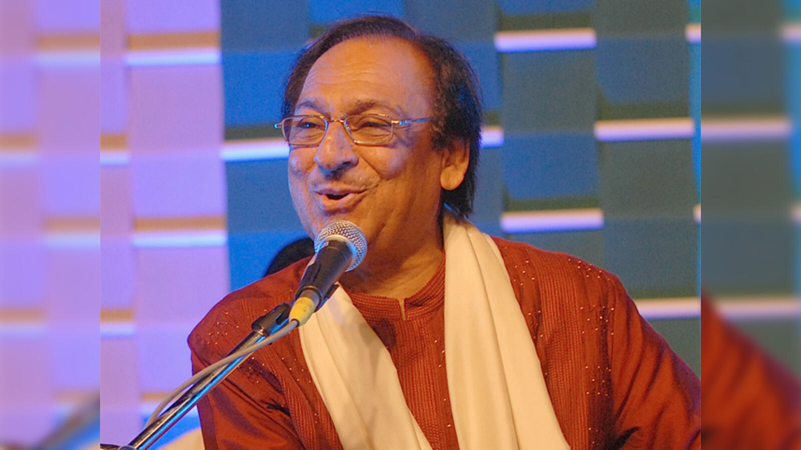 Ghulam Ali shows in Maharashtra cancelled after Shiv Sena threat Economic Times