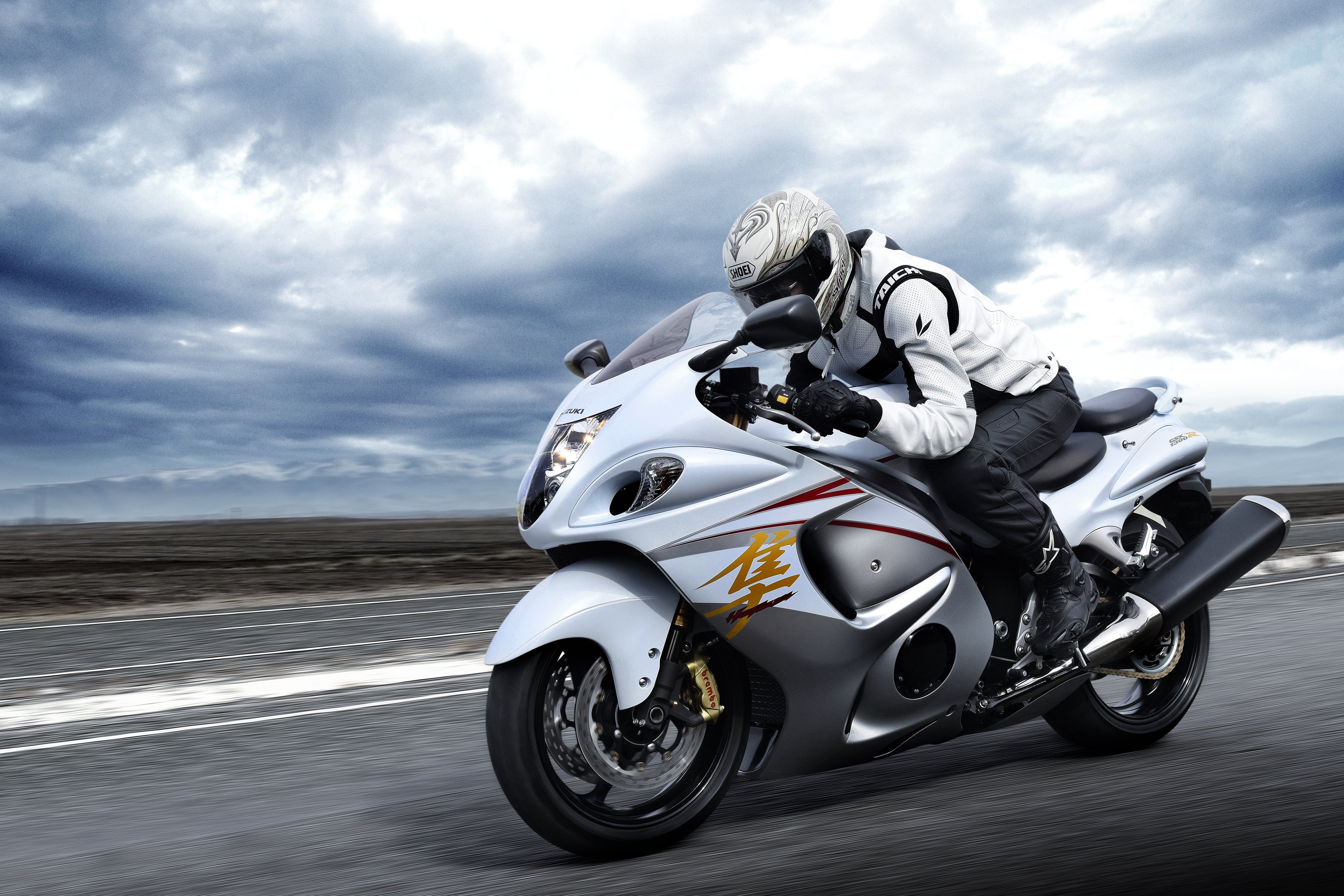 Suzuki Hayabusa GSX 1300 R Wallpaper, HD Bikes Wallpaper, 4k Wallpaper, Image, Background, Photos and Picture