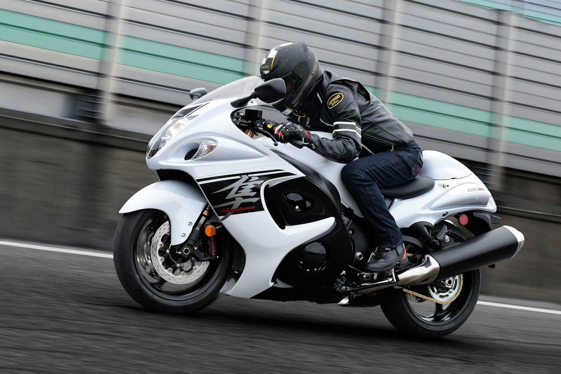 Download Vehicle Suzuki Hayabusa HD Wallpaper