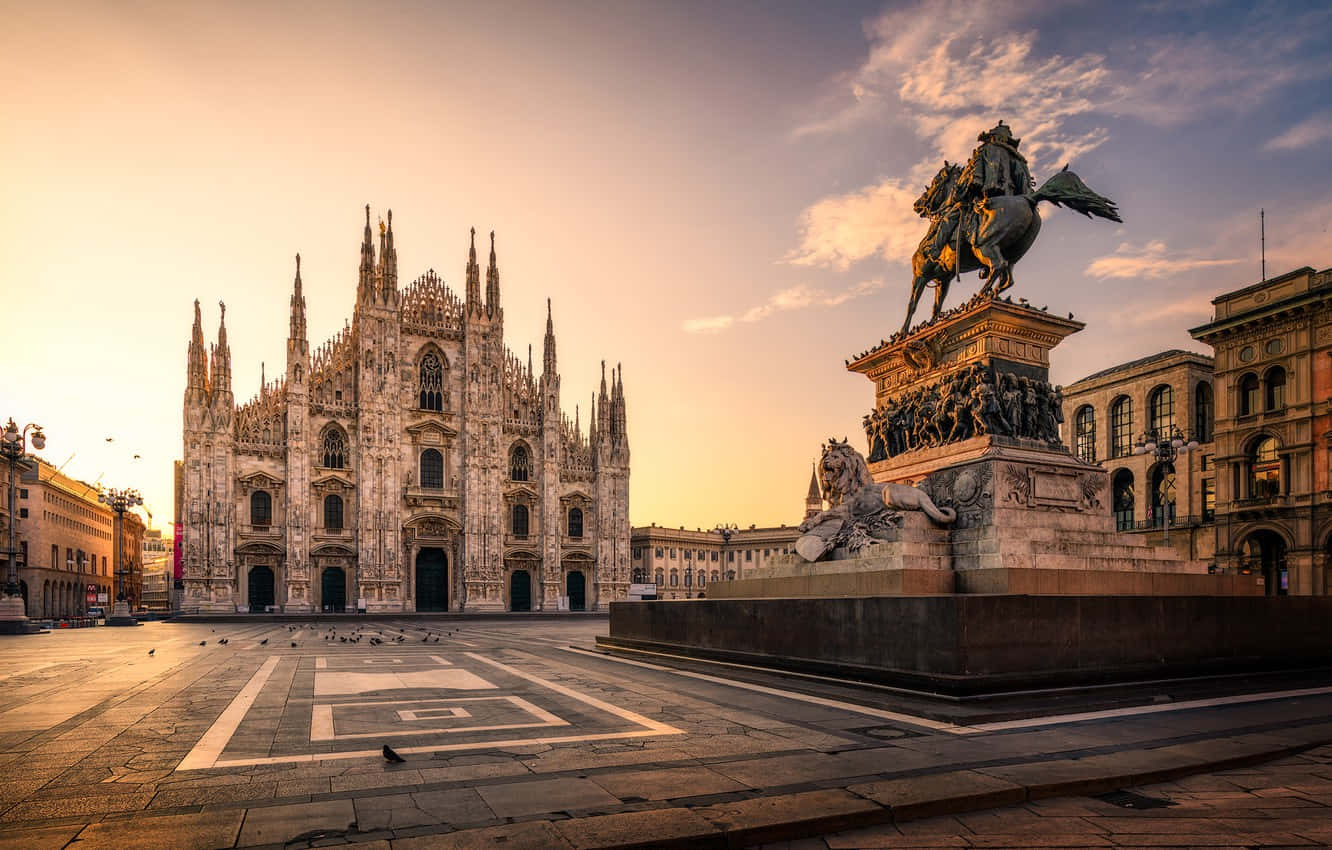 Download Nicenst View Of Milan Cathedral Wallpaper