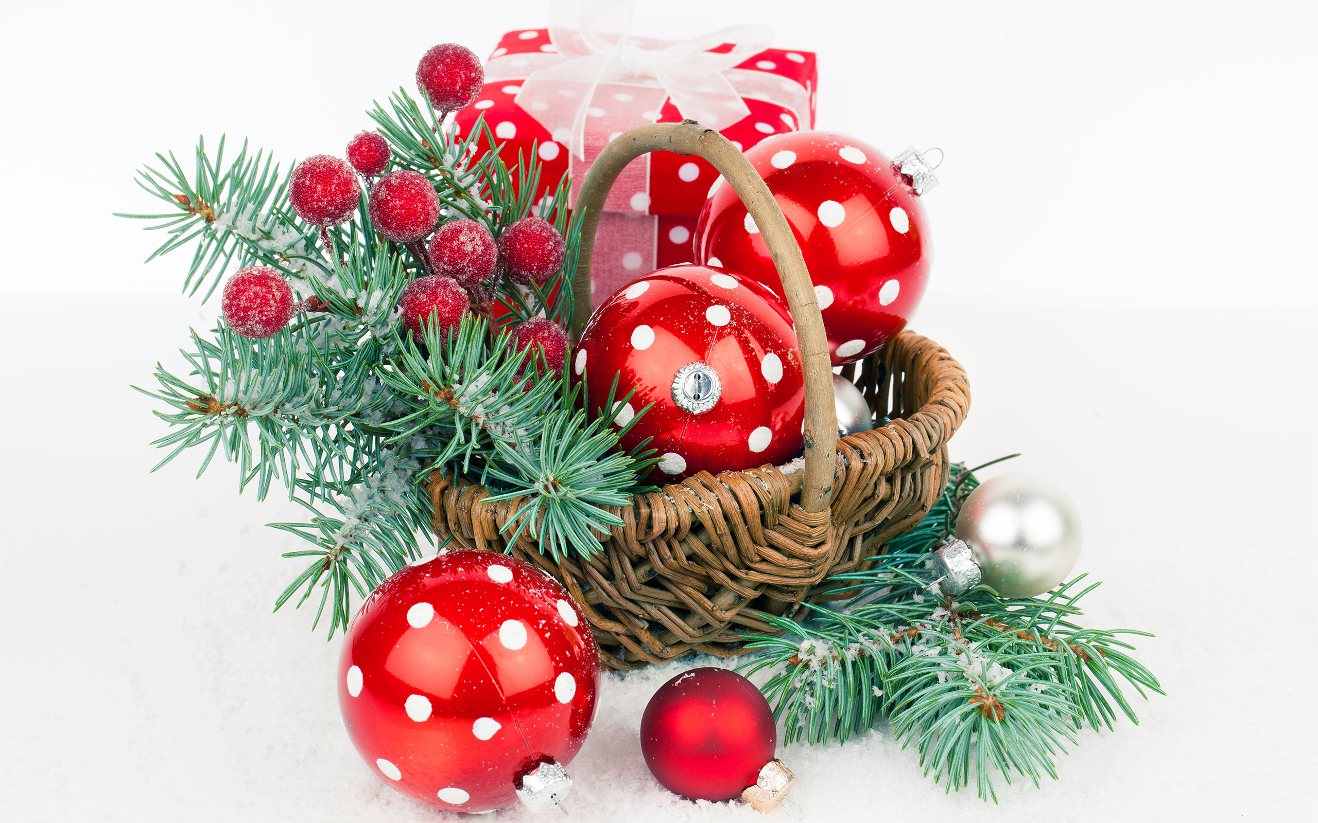 Christmas Baskets Large Wallpaper​-Quality Free Image and Transparent PNG Clipart