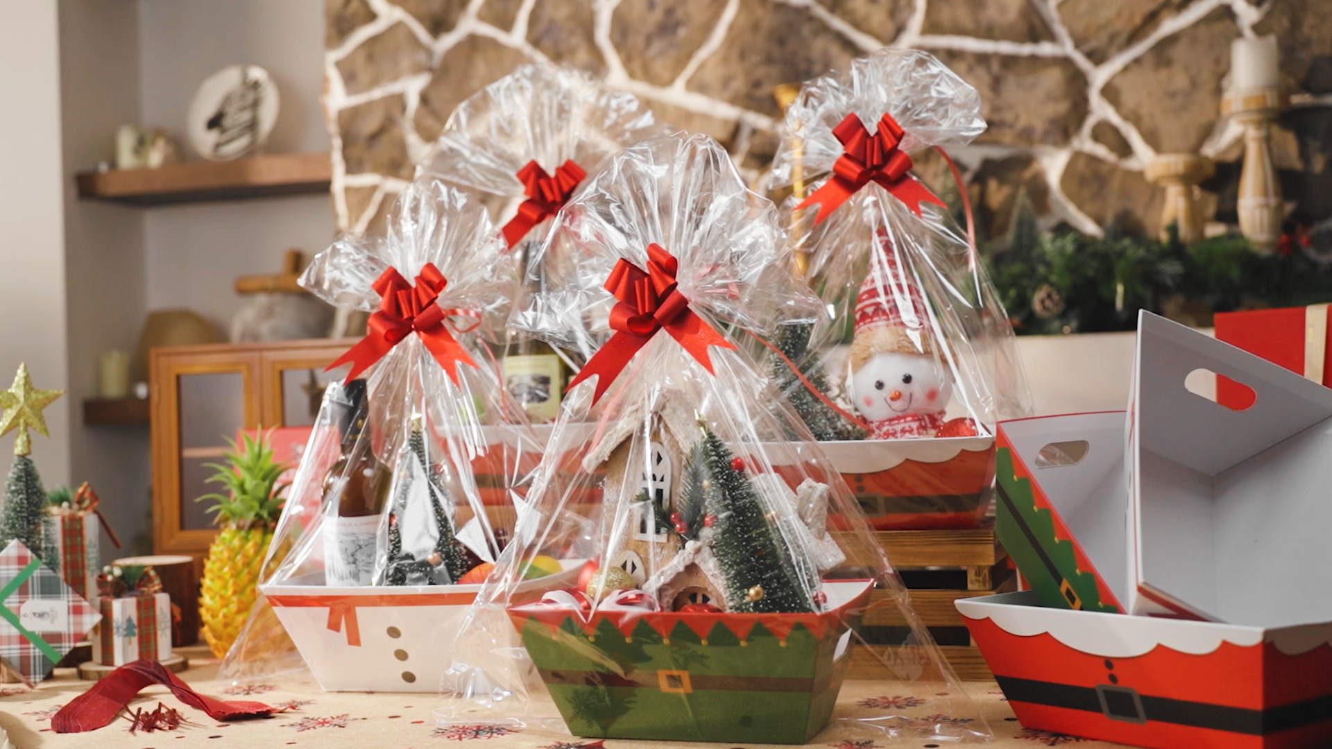 Yeaqee 36 Pcs 12 Pack 8 x 10 inch Christmas Baskets for Gifts Empty Santa Belt Cardboard Baskets Bags Kit Red Pull Bows Wine Basket for Xmas, Health & Household