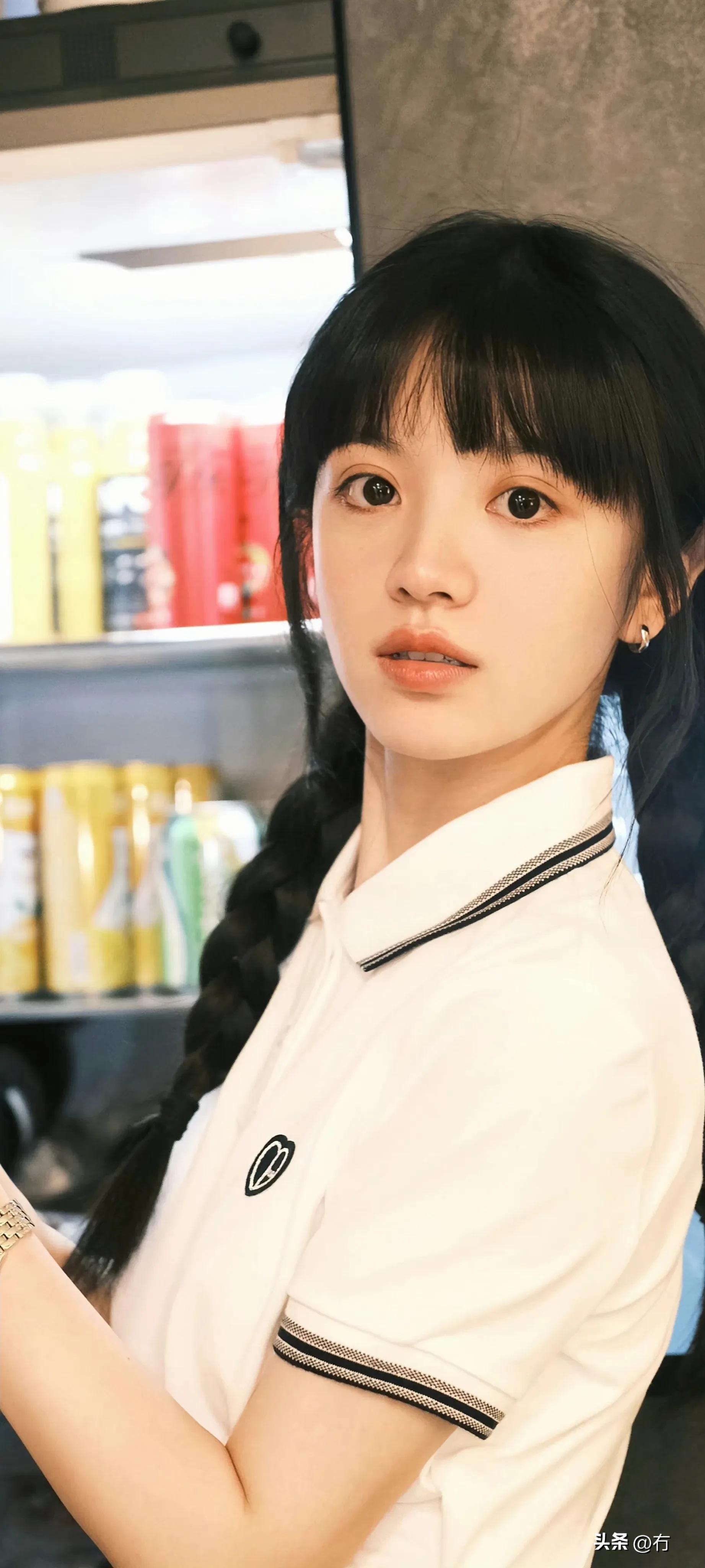 Beauty wallpaper sharing Tian Xiwei