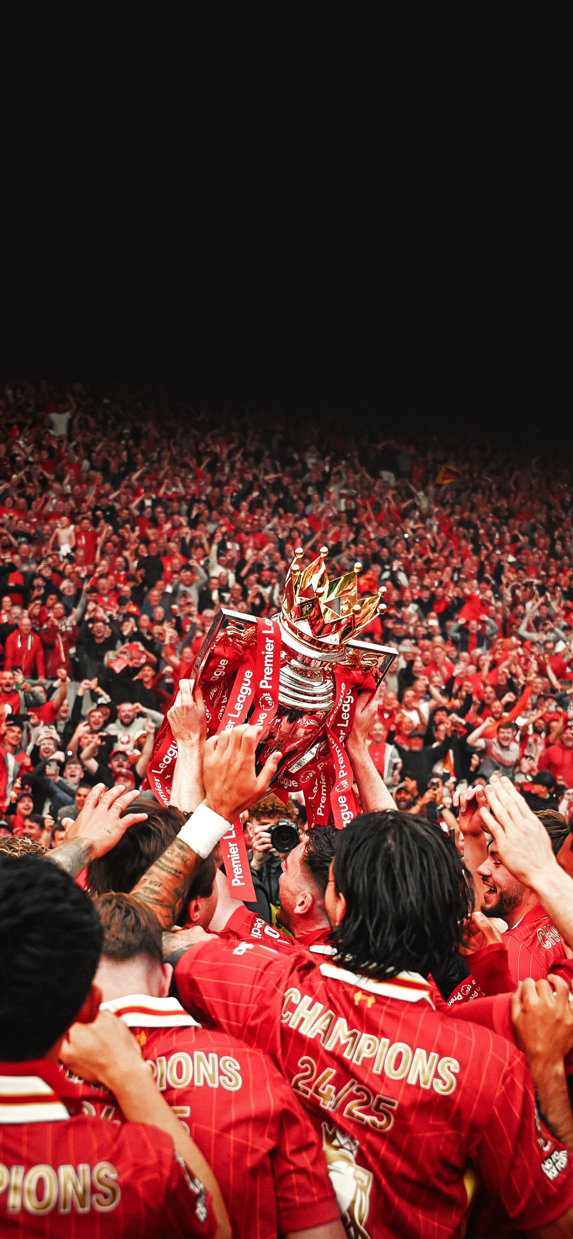 LFC Phone/ desktop wallpaper (credit @snappedLFC)