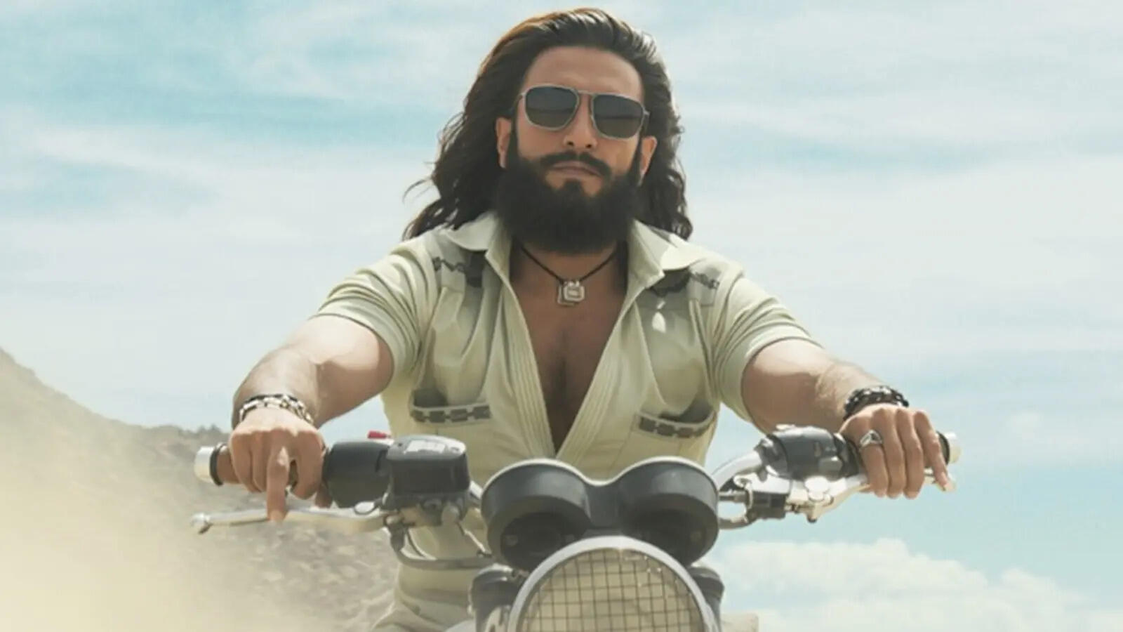 Old Hindi Songs Used In Dhurandhar That Are Back on Our Playlists