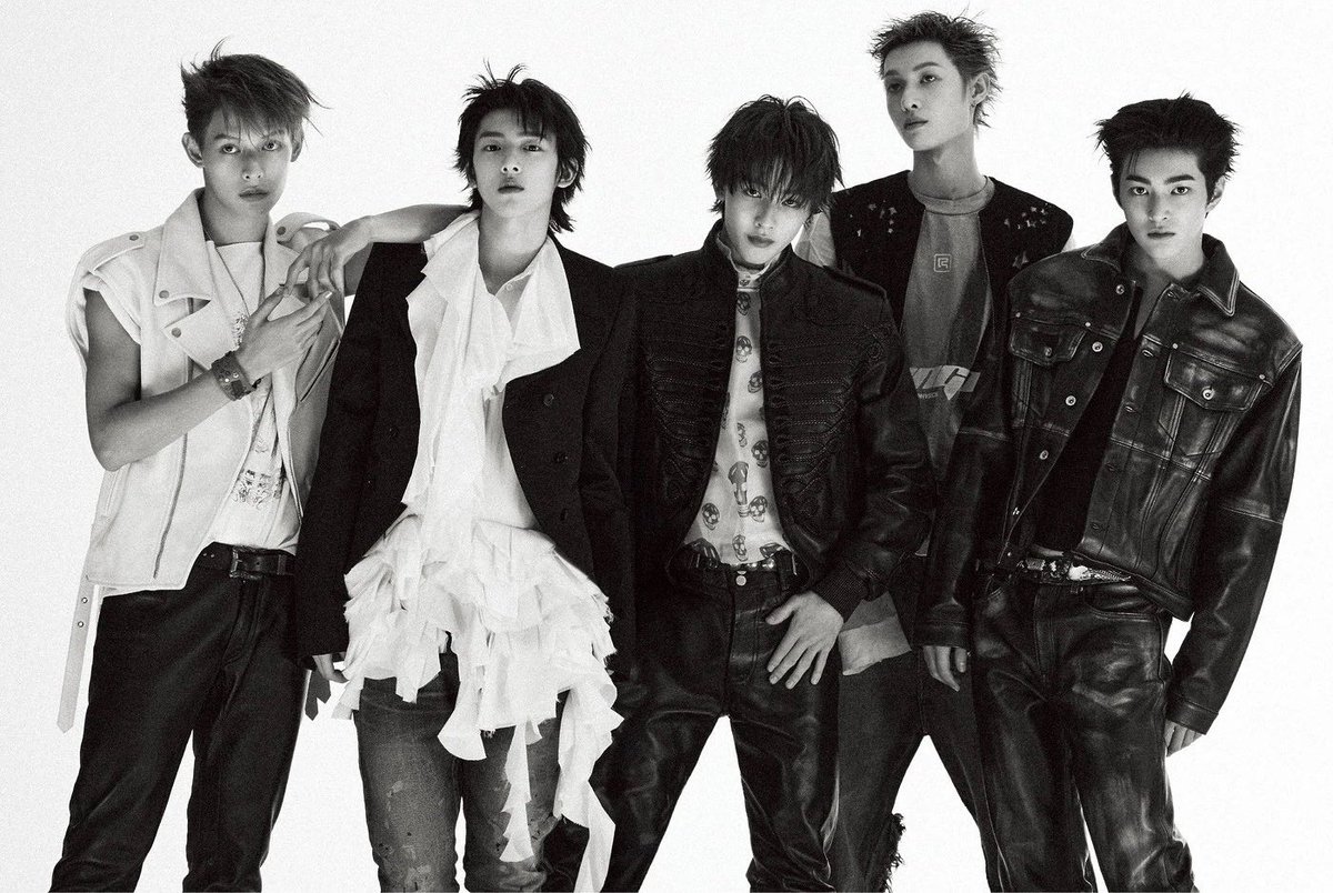 MARTIN LOCKSCREEN WALLPAPER #MARTIN #CORTIS