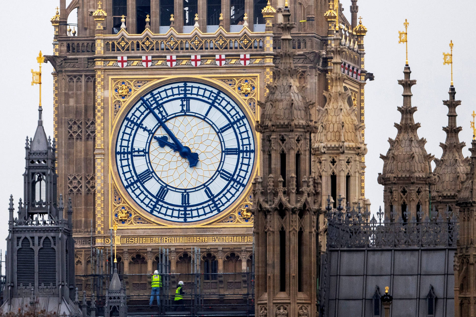 Download Big Ben Clock Closeup Wallpaper
