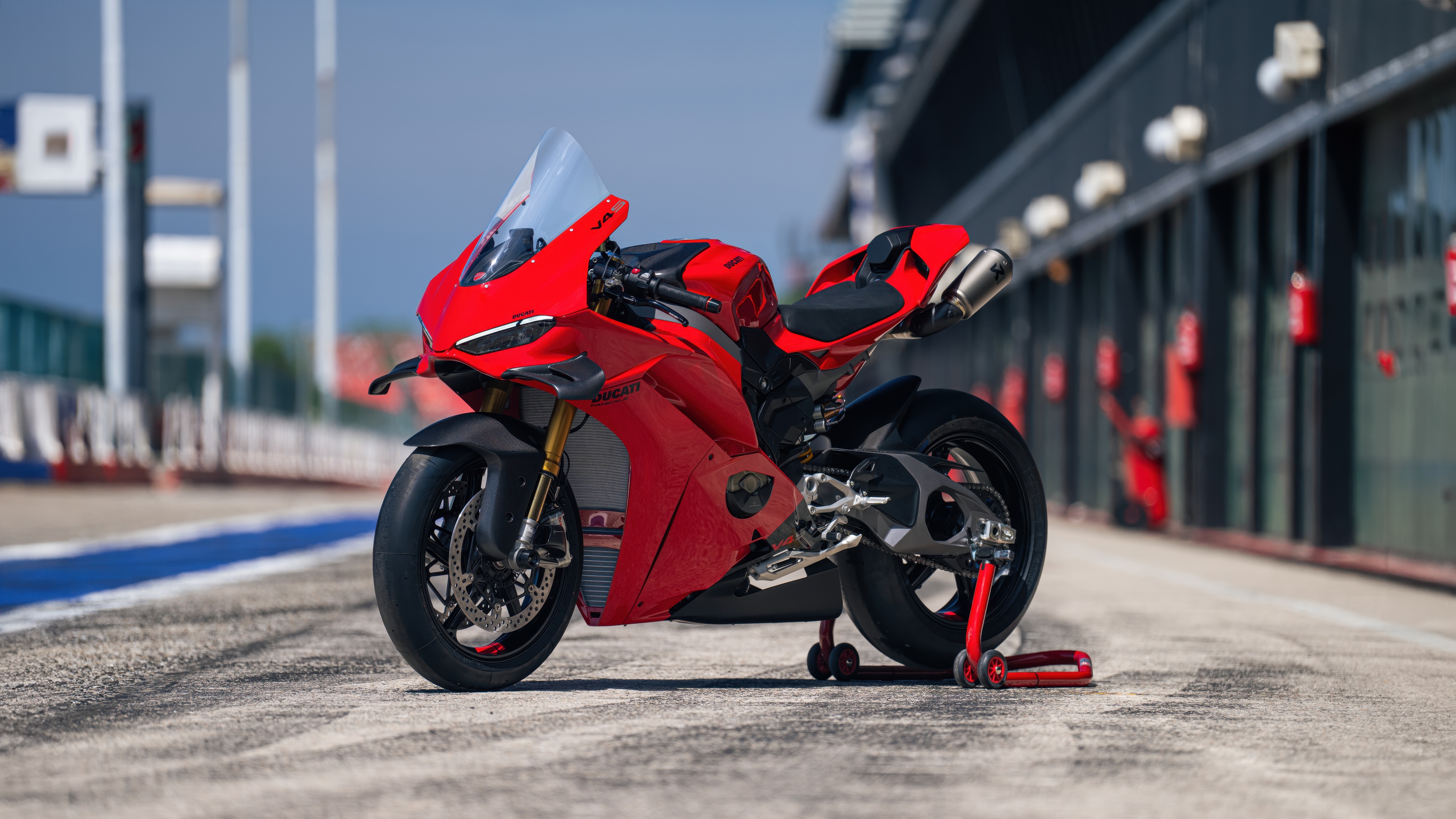 Ducati Panigale V4 Wallpaper 4K, 5K, Race track, 2025, Red bikes