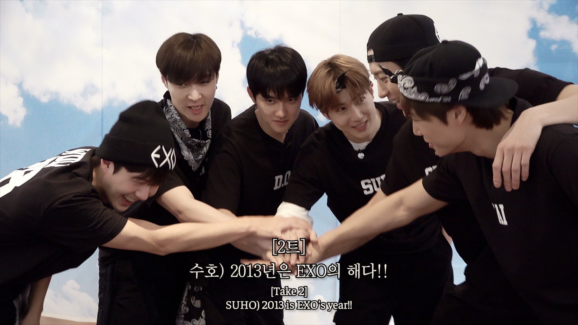 EXO Builds Hype for 'REVERXE' Album with Nostalgic Teasers