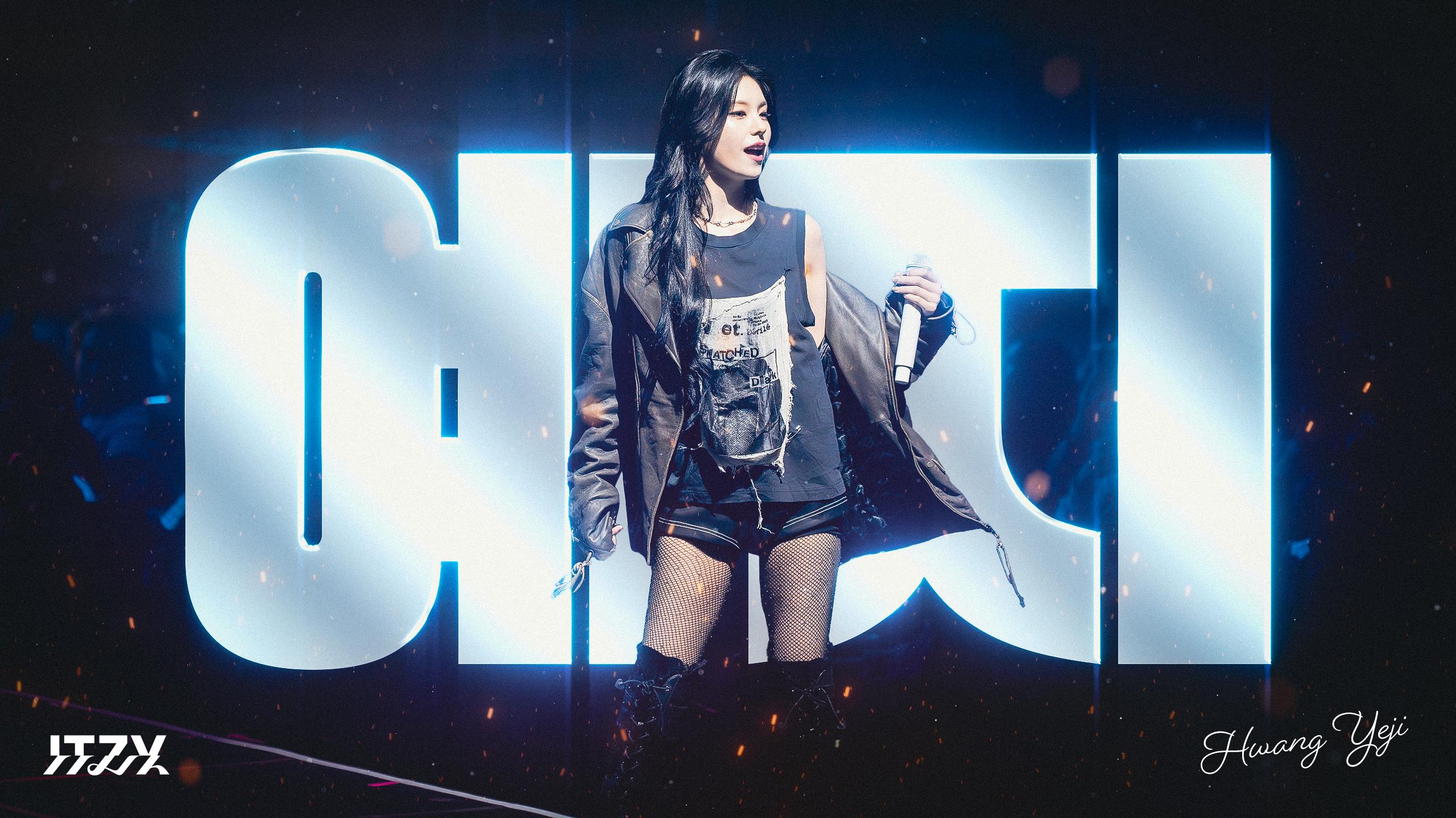 ITZY Desktop Background Set