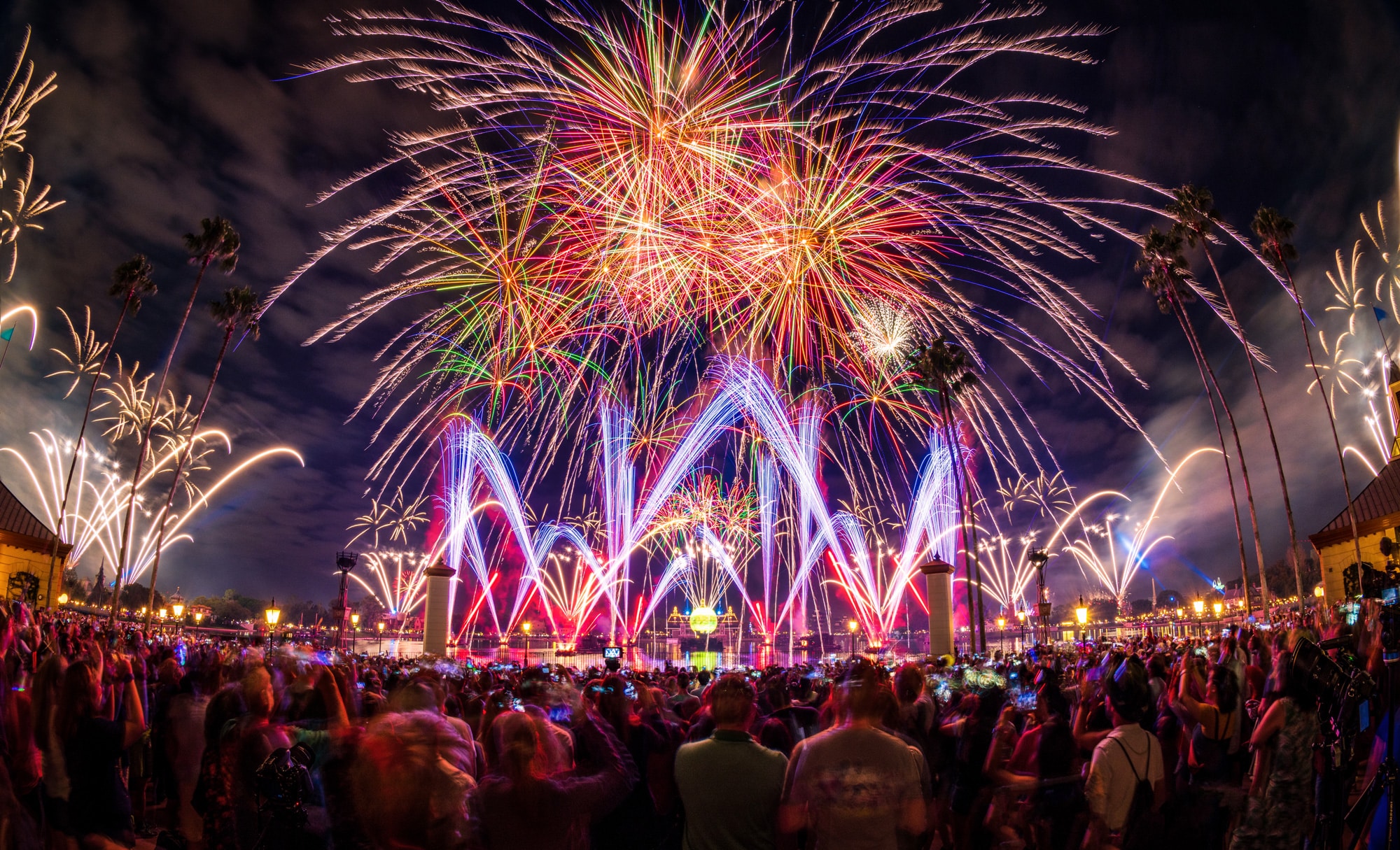 New Year's Eve 2026 at EPCOT: Fireworks, Entertainment & Crowds Tourist Blog