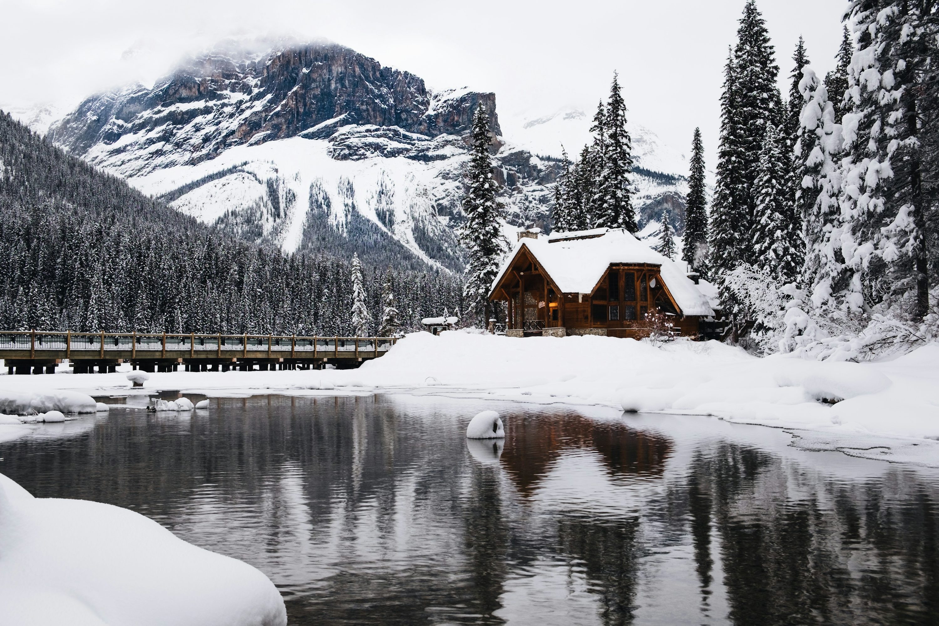 Winter Cabin Picture. Download Free Image
