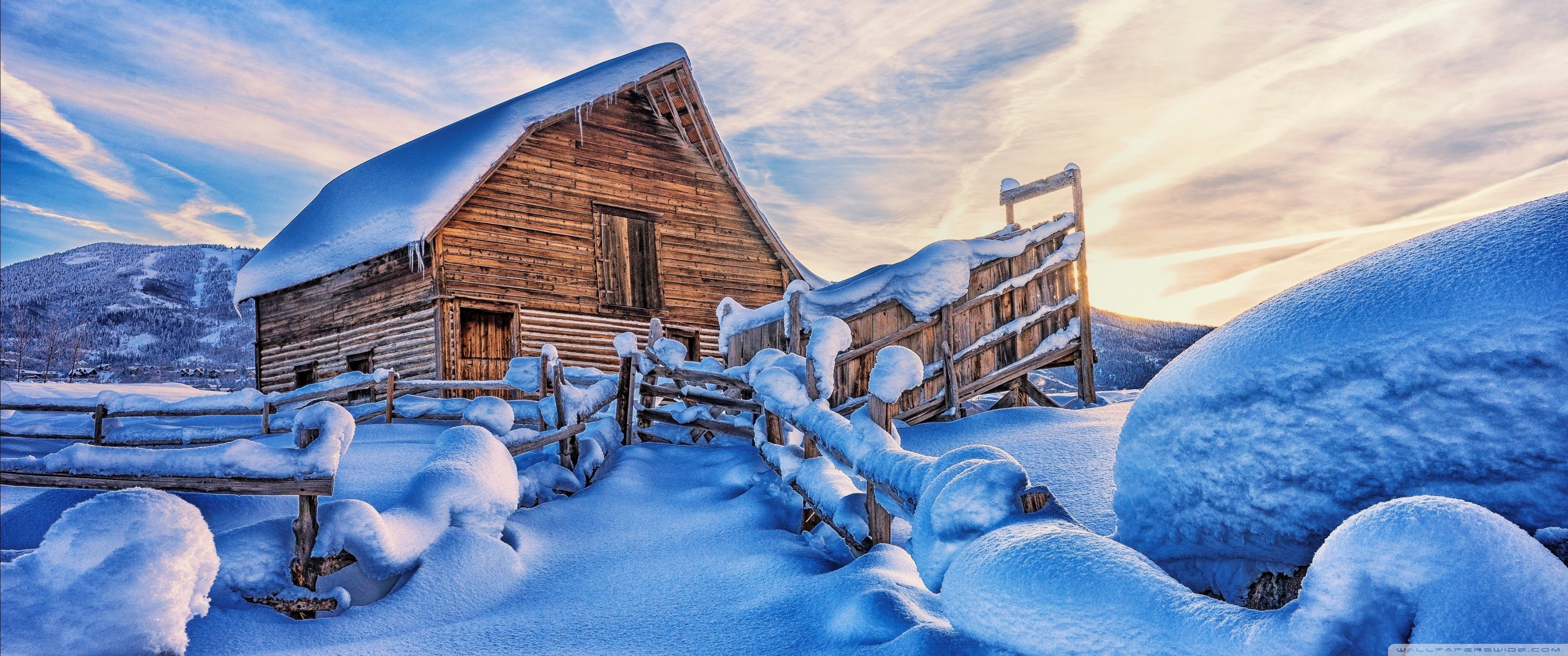 Winter Cabin Wallpaper