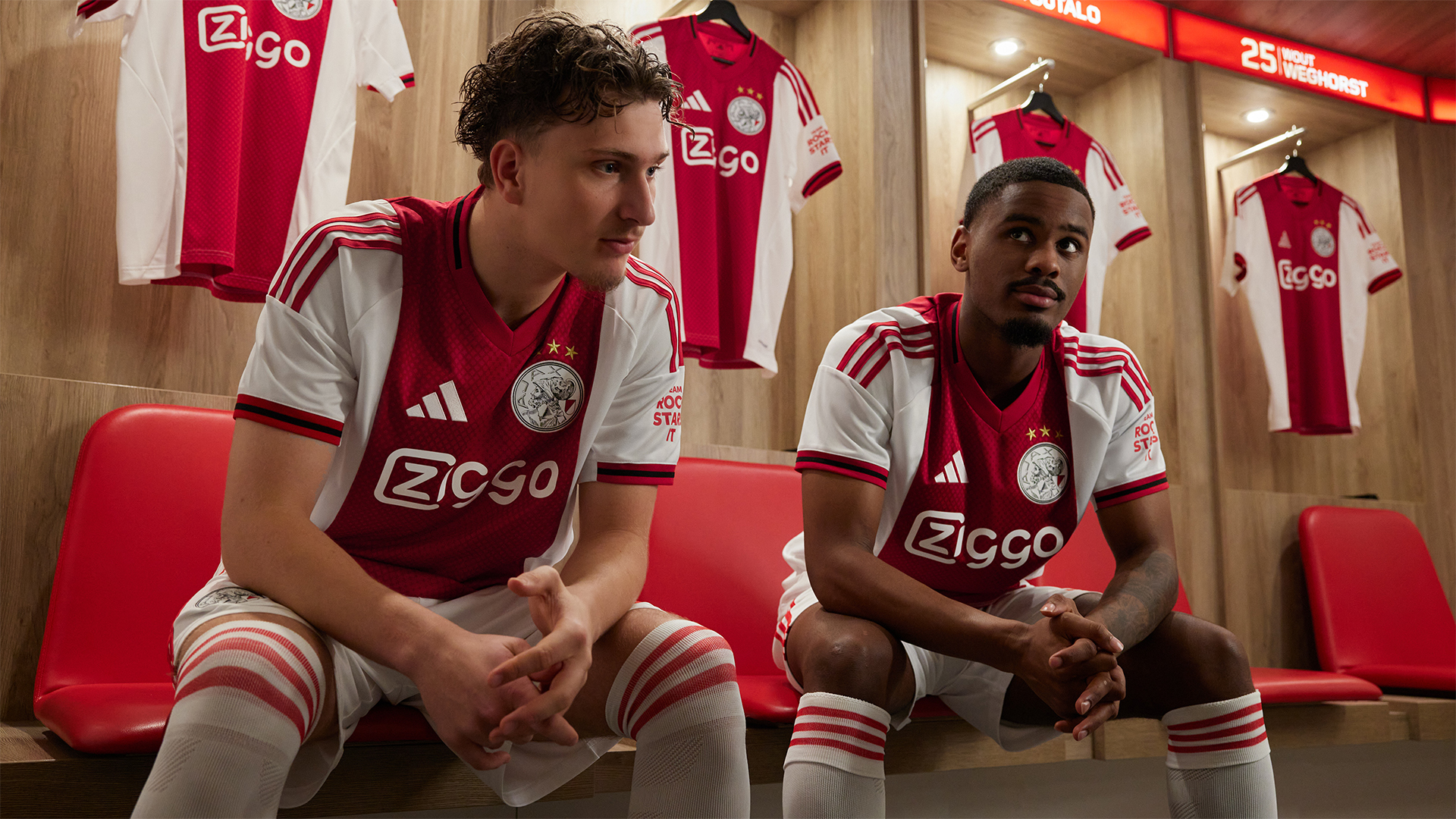 New Ajax home kit tribute to 750th anniversary of Amsterdam