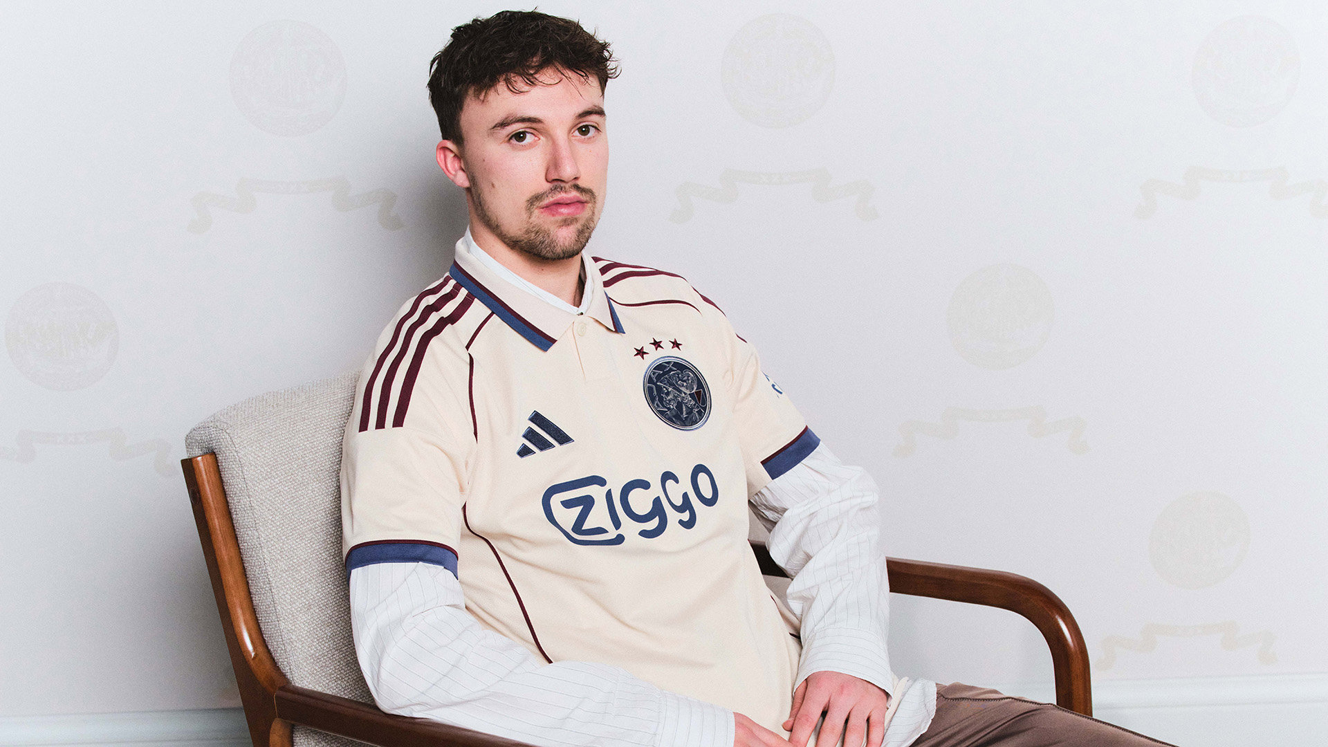 Ajax third kit inspired by origins of Amsterdam