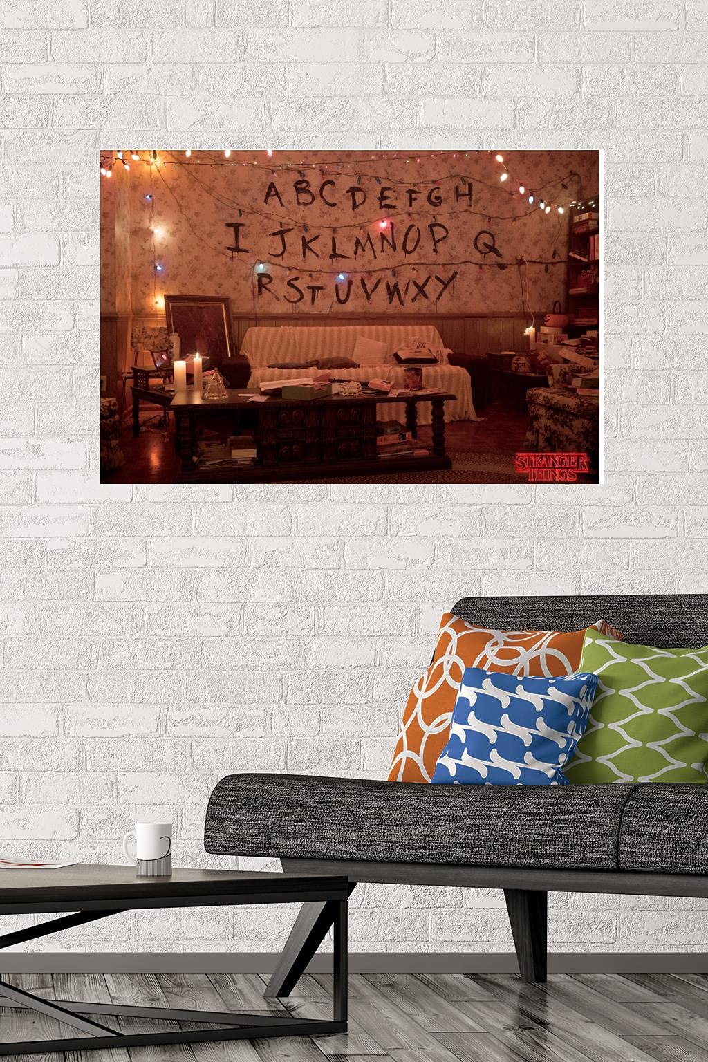 Trends International Netflix Stranger Things Wall Poster, 22.375 x 34, Unframed Version: Posters & Prints