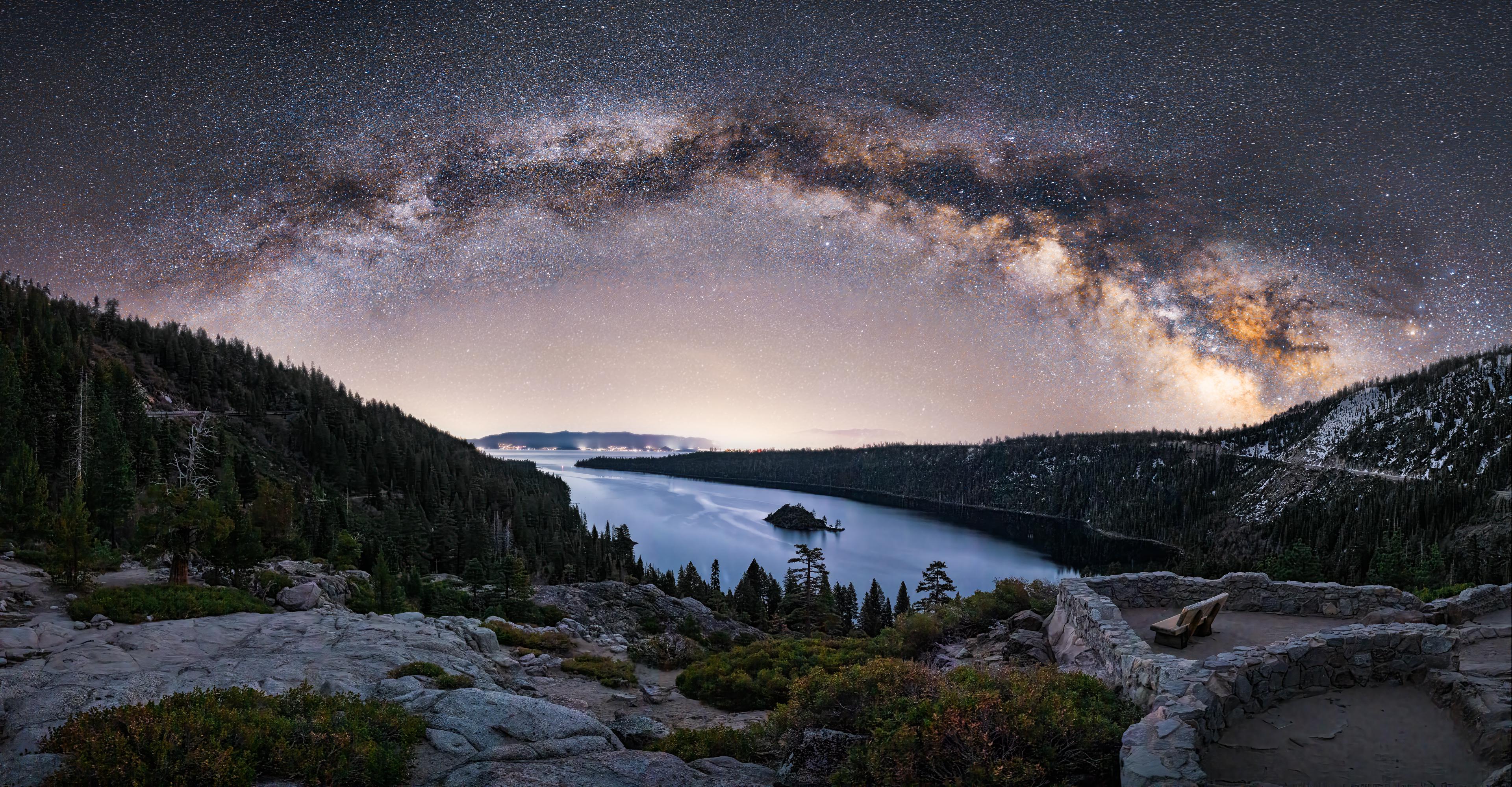 My first attempt at a Milky Way Panorama Bay, Lake Tahoe CA [ 3840x2000][OC]