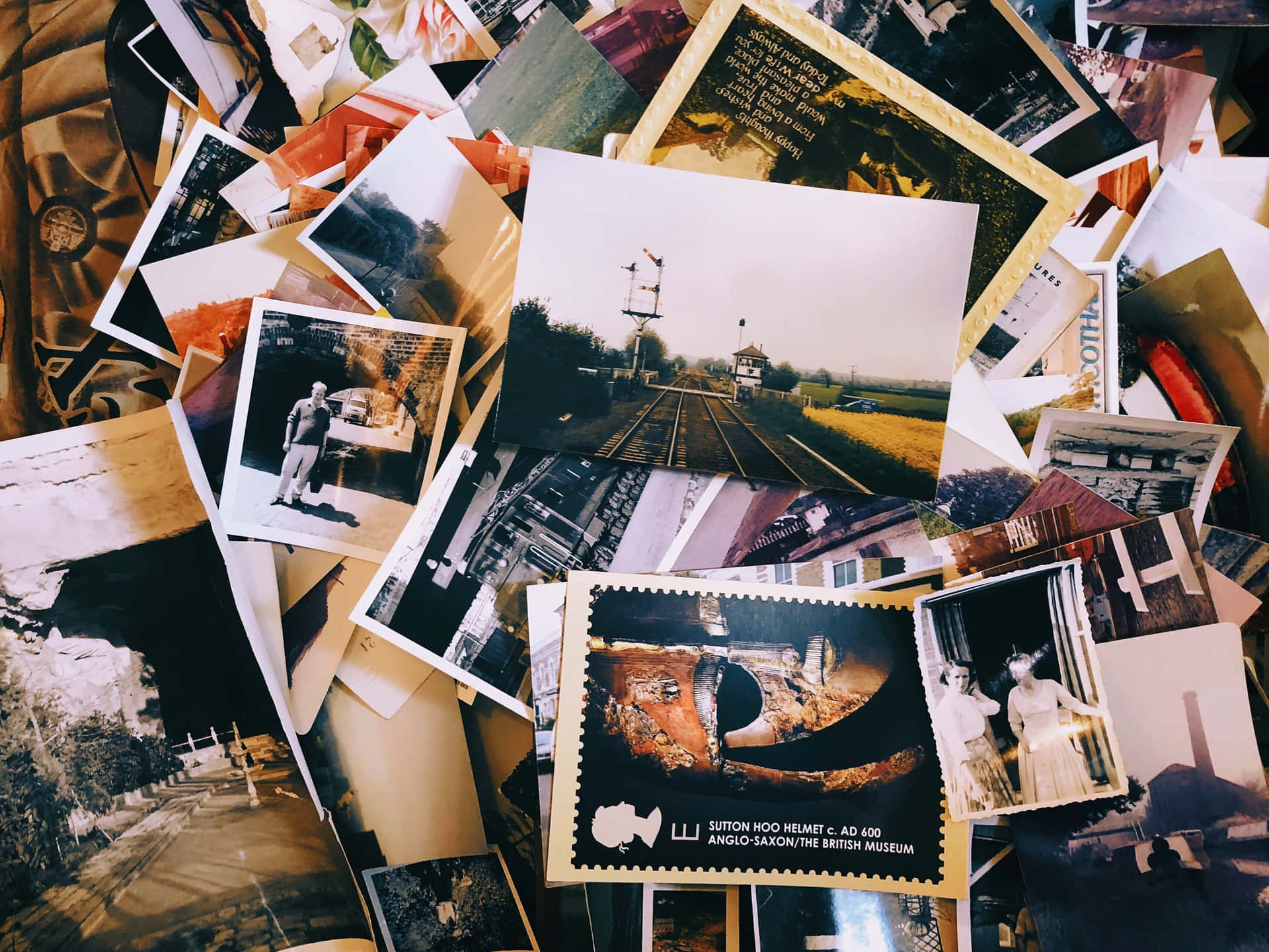 Download Beautifully layered memories of the past