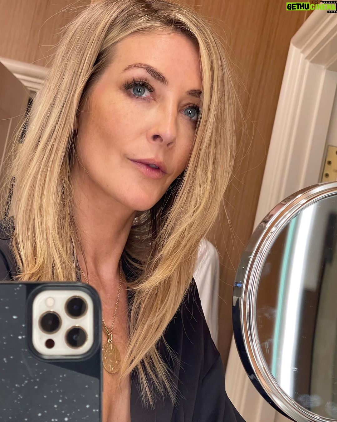 Jennifer Finnigan Instagram