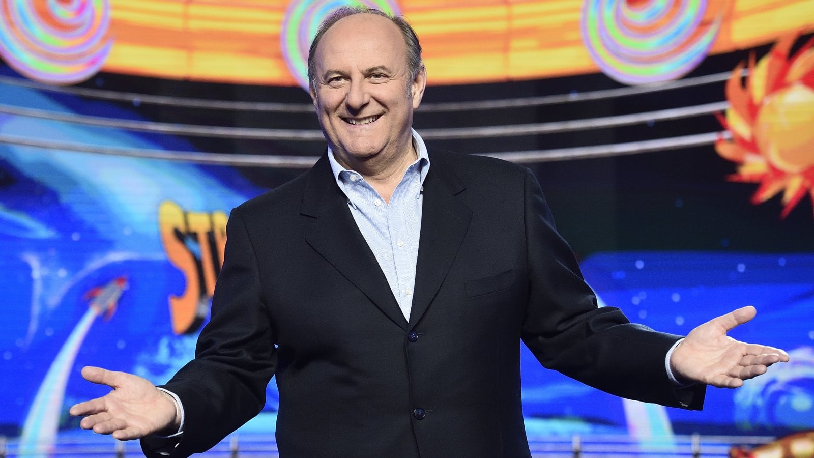 Gerry Scotti, un filo lungo 8mila puntate che lega passato e futuro di Mediaset