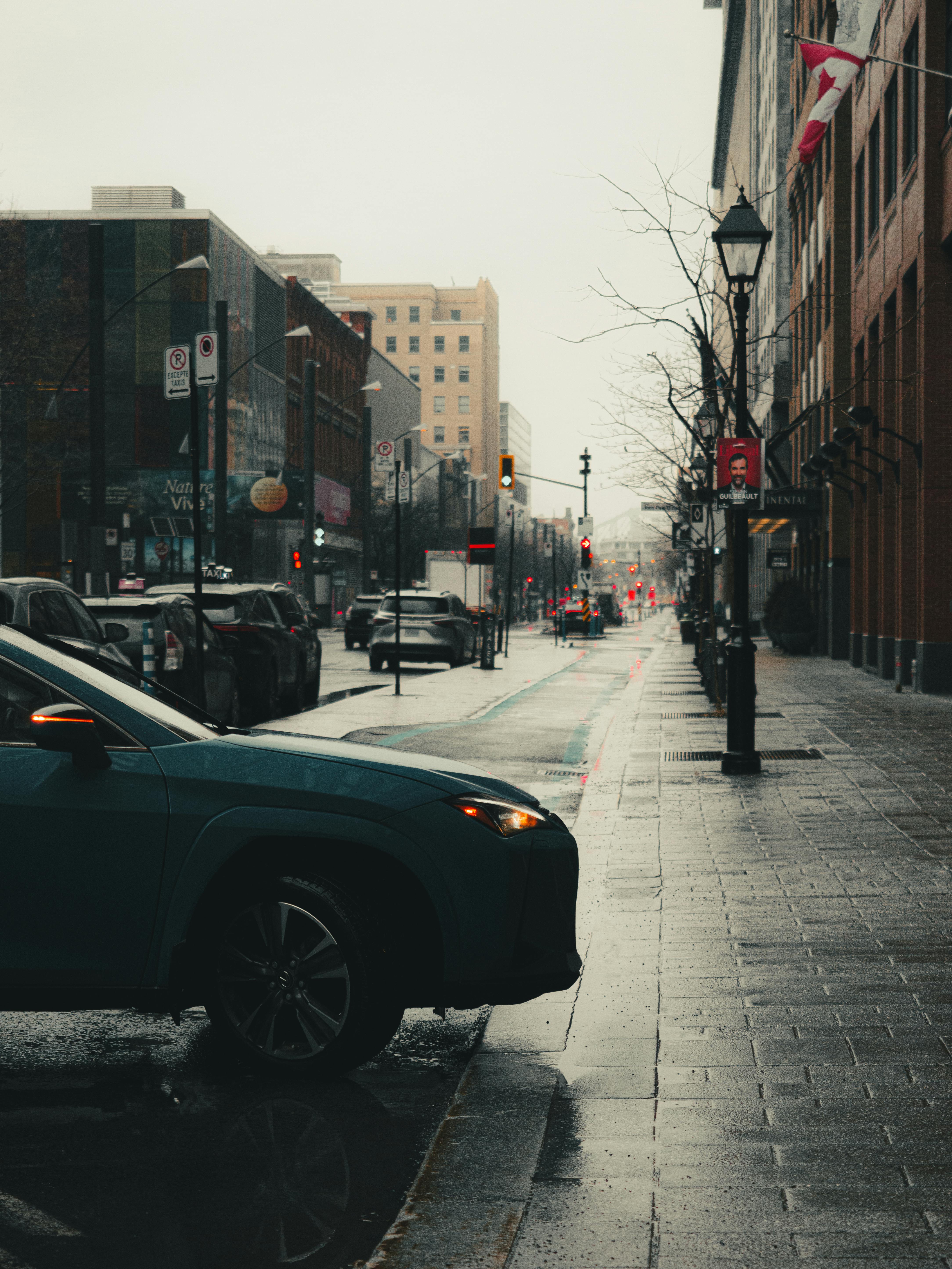 Moody Montreal Street Scene on a Rainy Day · Free