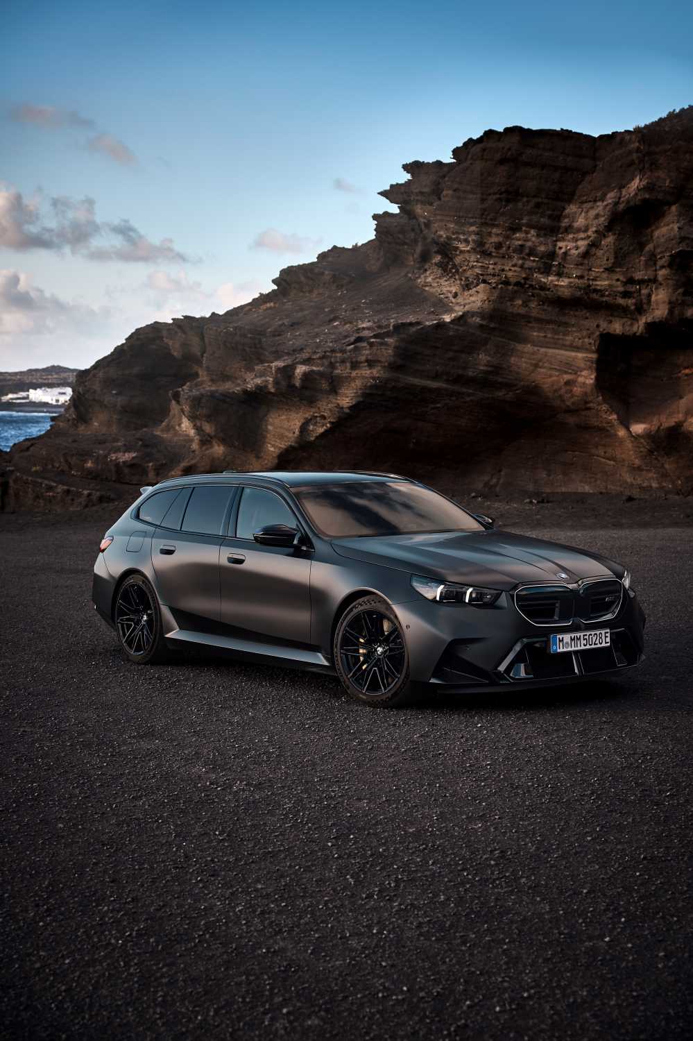 The All New 2025 BMW M5 Touring