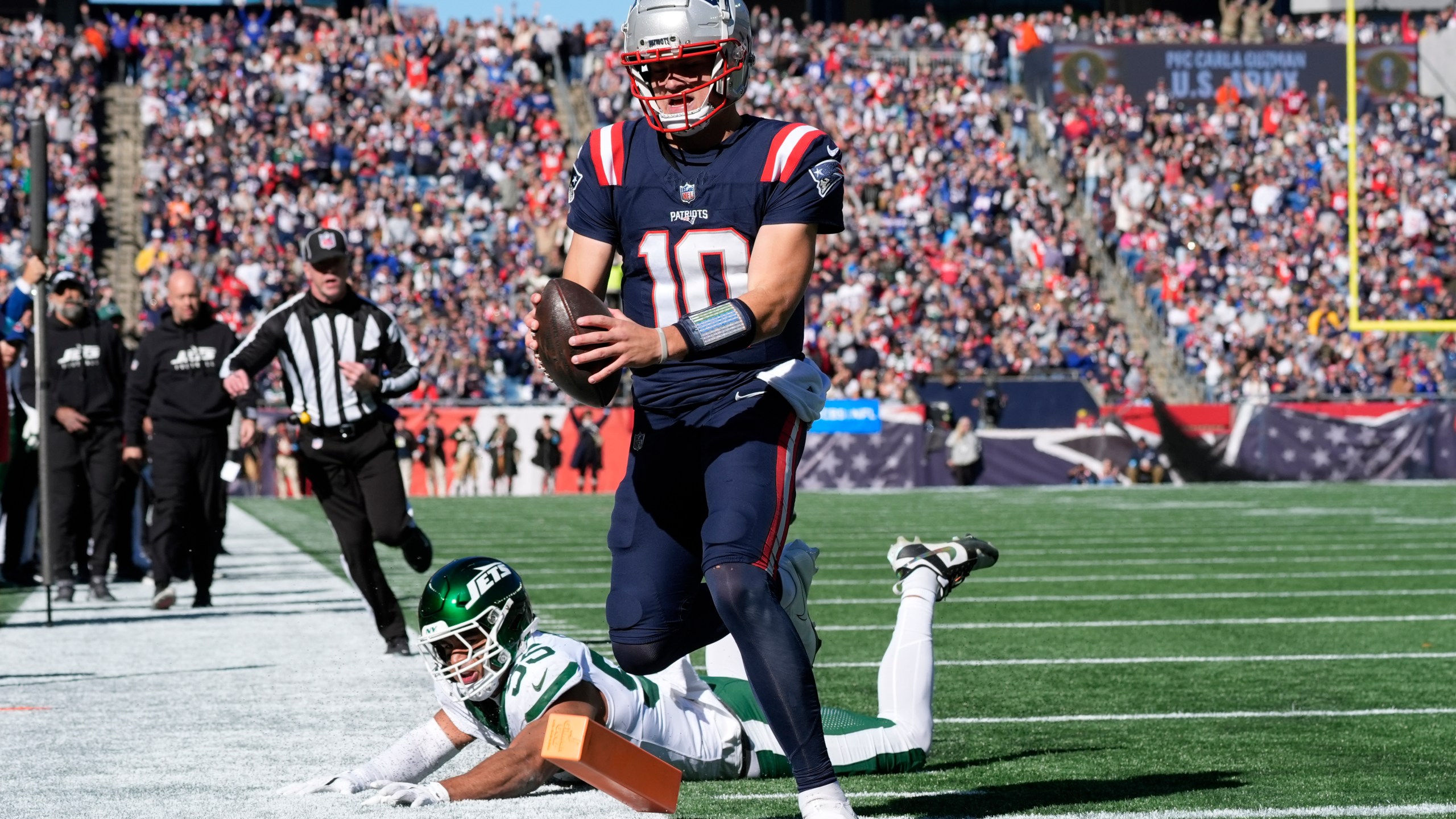 Patriots QB Drake Maye suffers concussion in first half against Jets