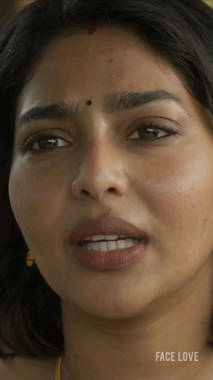 uffff face of aishu Lakshmi