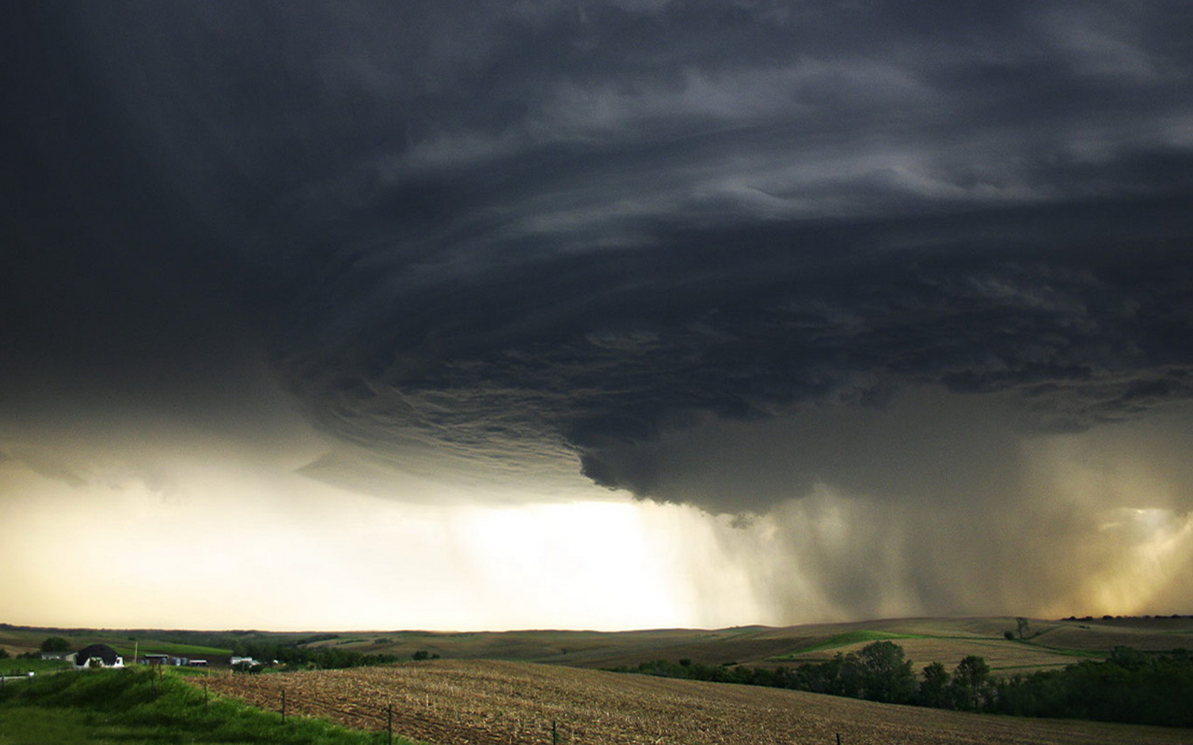HD Nature Fury: Majestic Tornado in Action