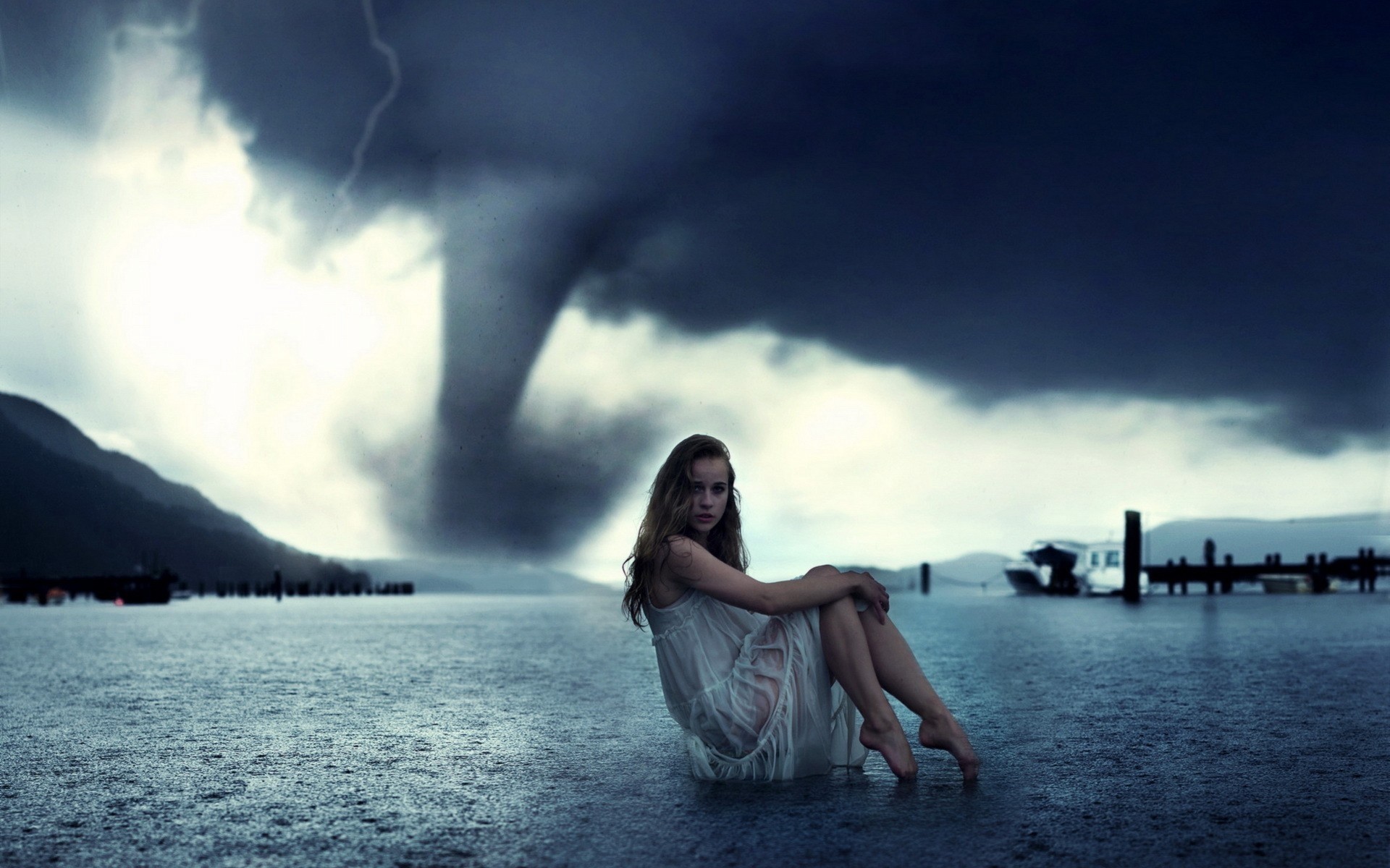 Girl posing against the backdrop of a tornado Desktop wallpaper 1440x900