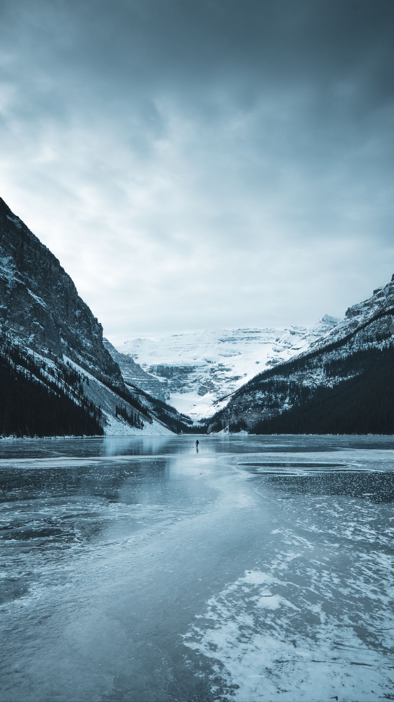 Download wallpaper 1350x2400 lake, mountains, ice, frozen, snow, landscape iphone 8+/7+/6s+/for parallax HD background