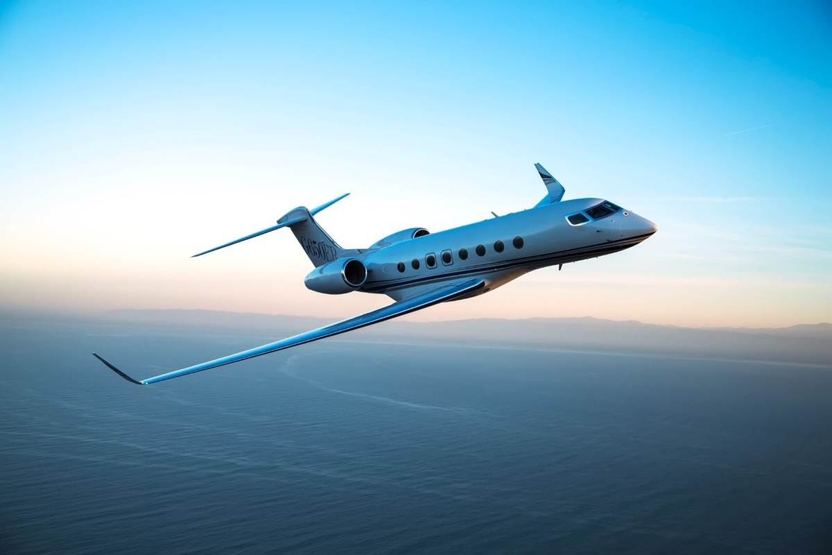 GULFSTREAM G650 ER airplane. Poster 24x36 inch