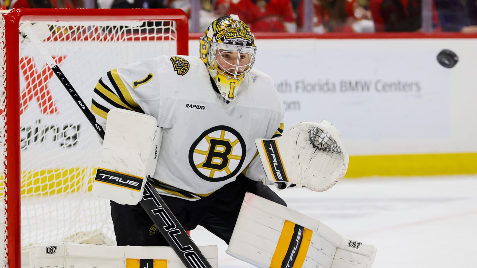 Jeremy Swayman Still Unsigned, Will Not Start Training Camp With Bruins