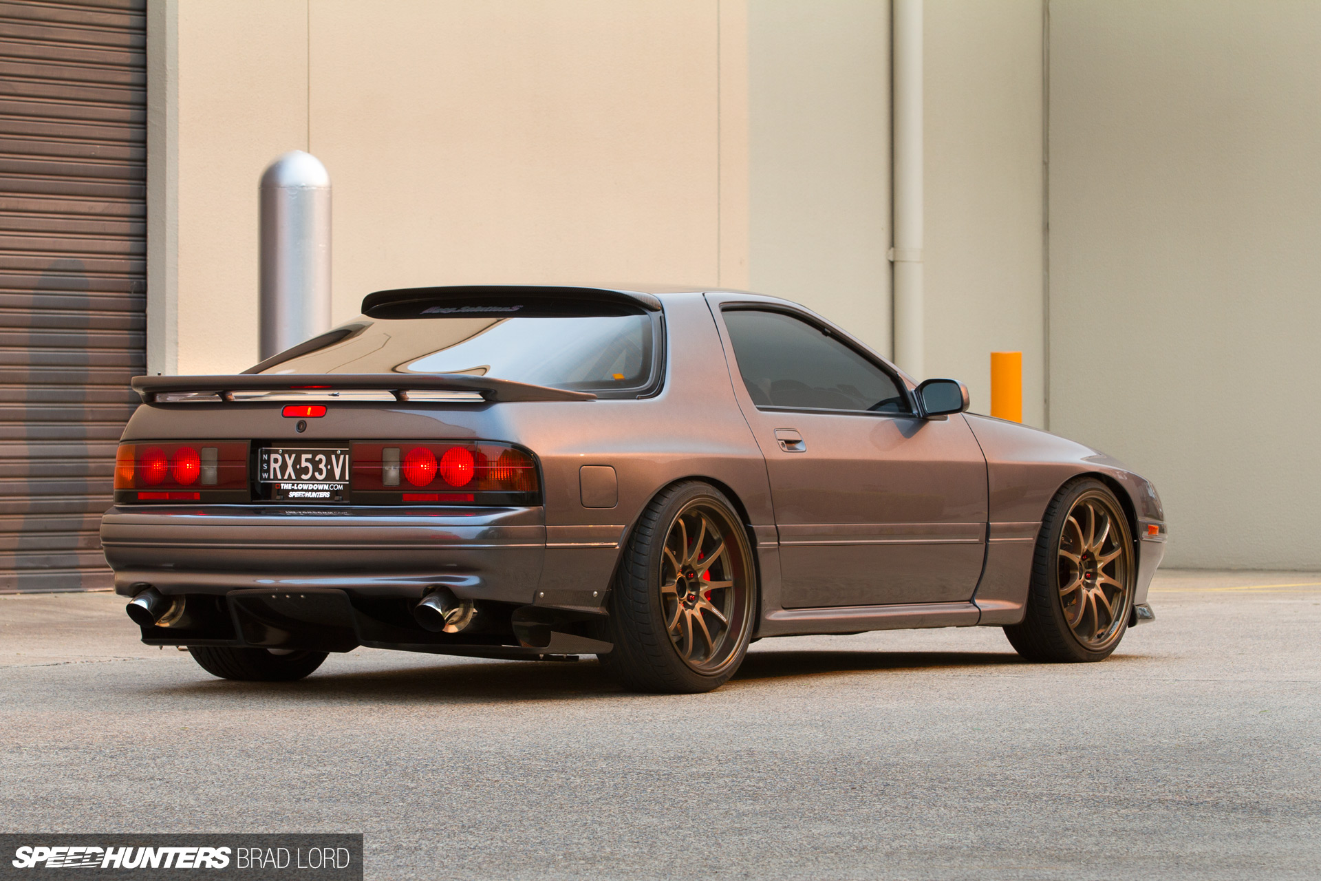 Download Vehicle Mazda RX 7 HD Wallpaper