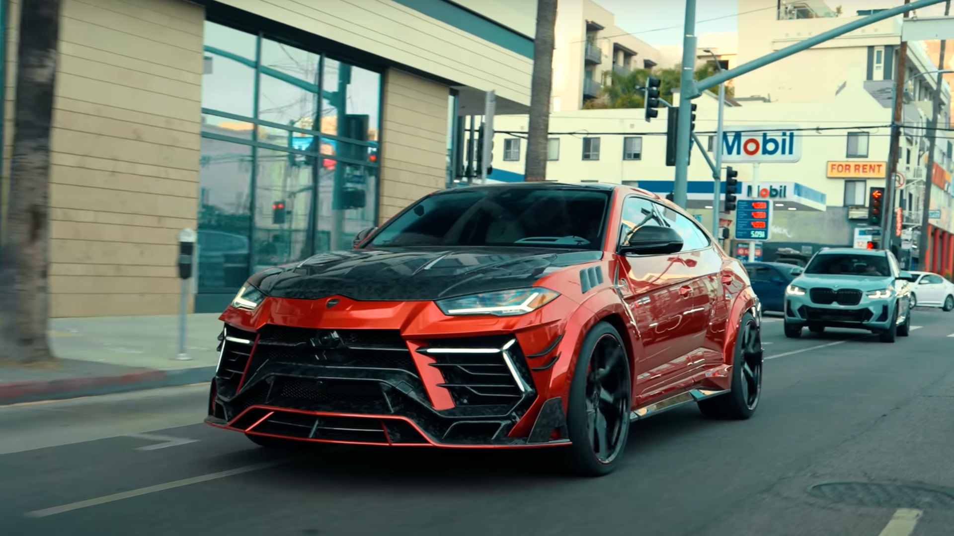 Mansory's 900 HP Lamborghini Urus Hits U.S. With Extreme Carbon Makeover