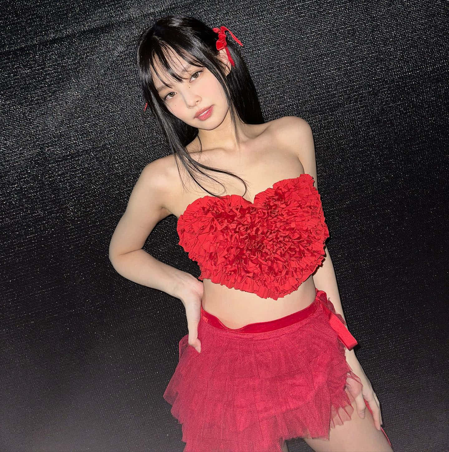 Download Jennie Kim In Red Picture