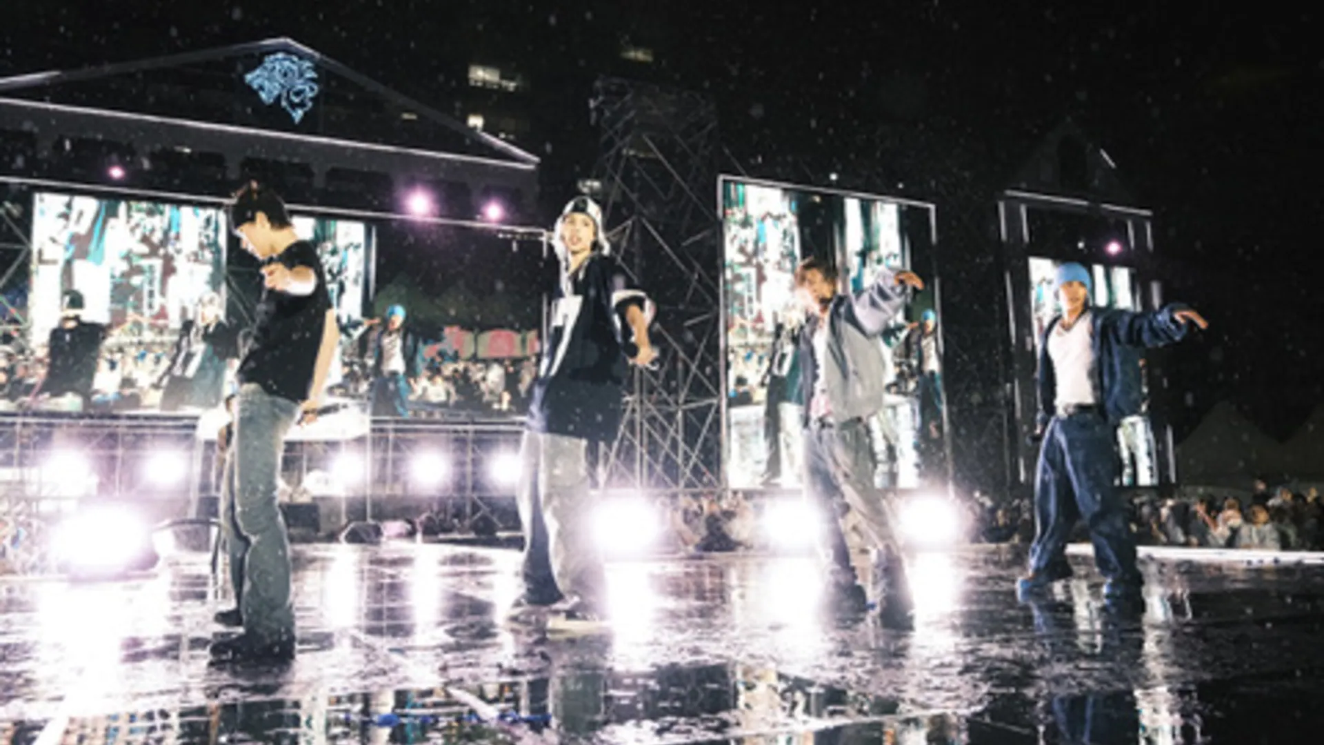 Jay Park's boy group LNGSHOT stuns during surprise performance